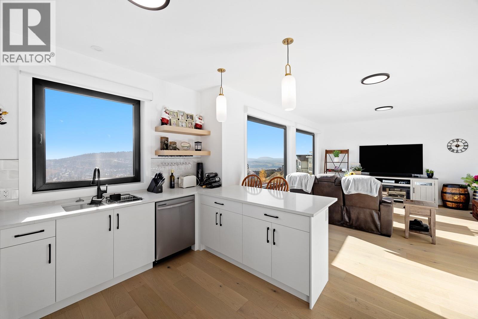 1102 Carnoustie Drive