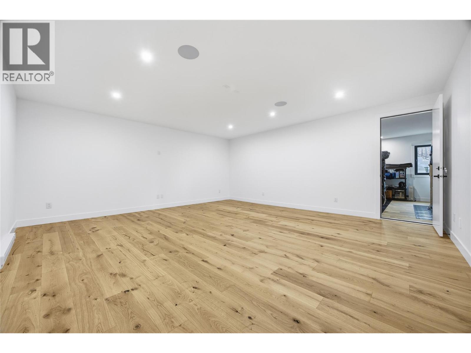 1102 Carnoustie Drive