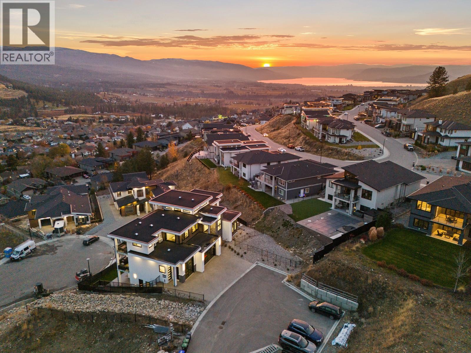 1102 Carnoustie Drive