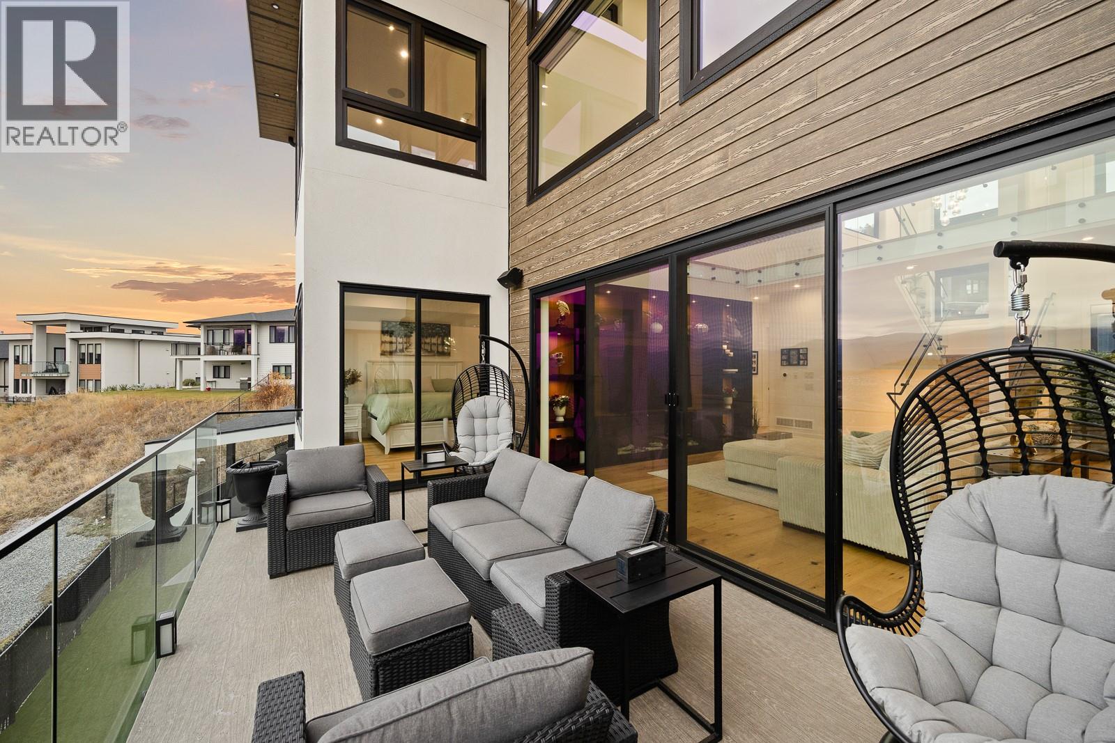 1102 Carnoustie Drive