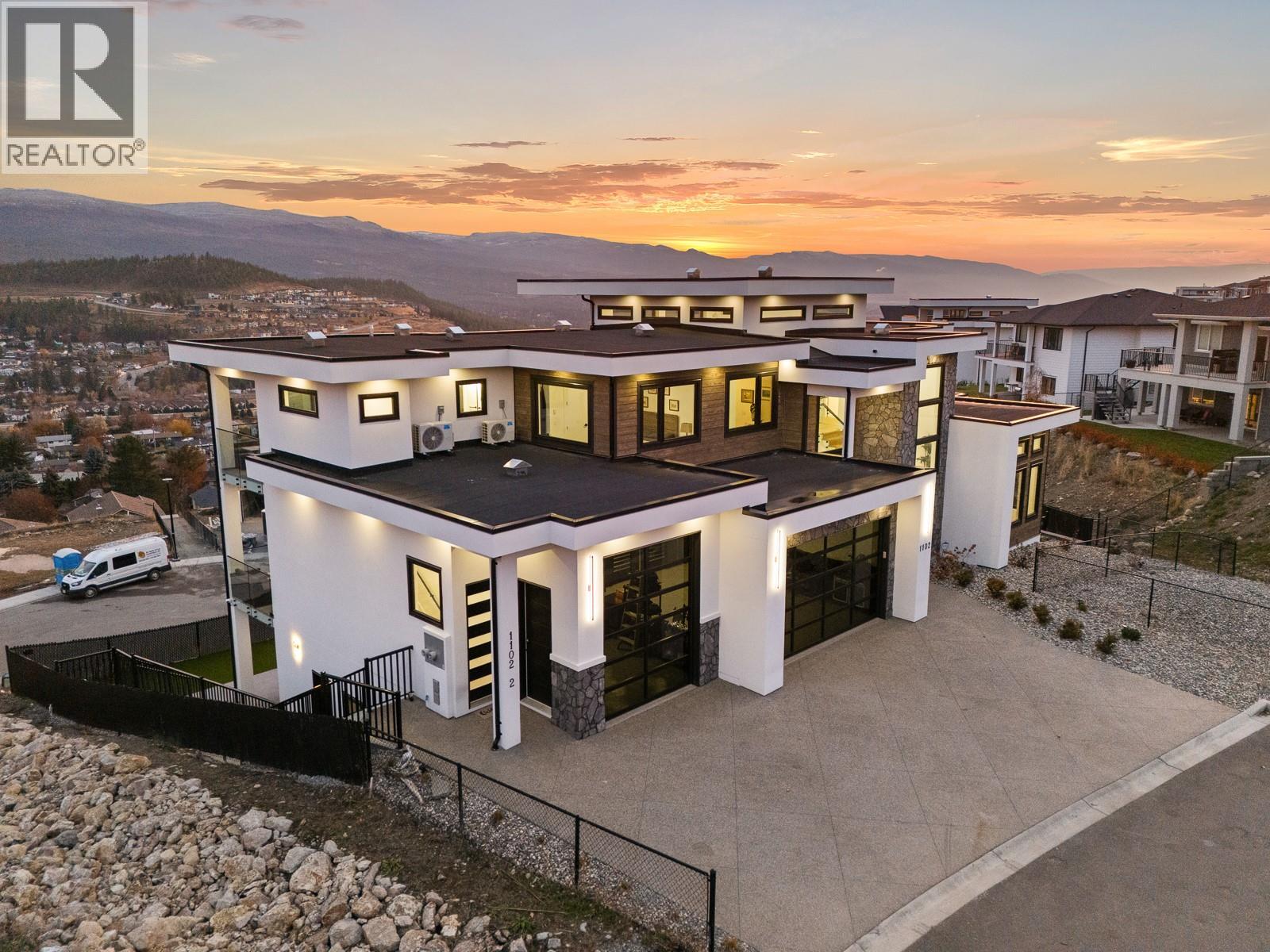 1102 Carnoustie Drive