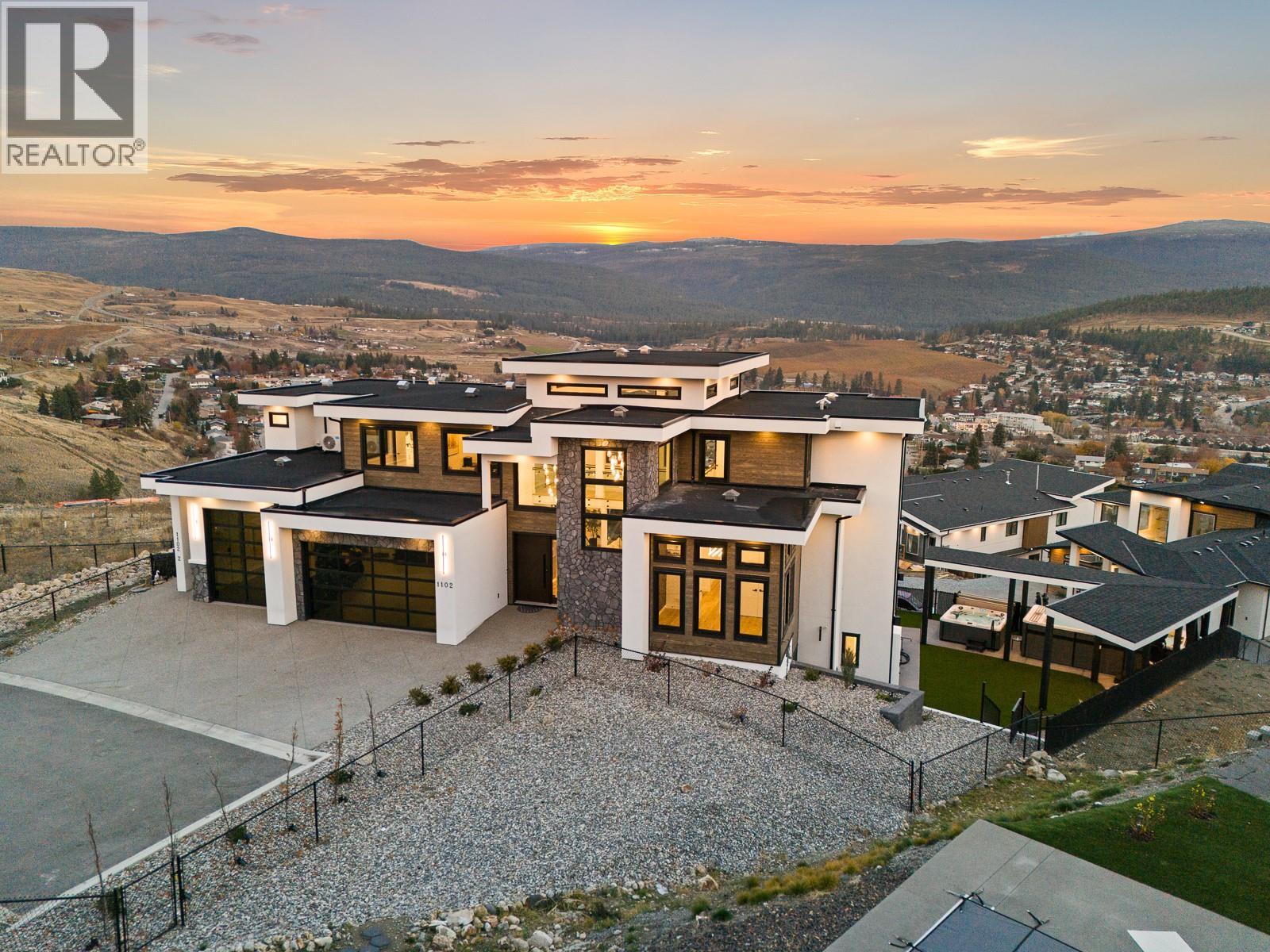 1102 Carnoustie Drive