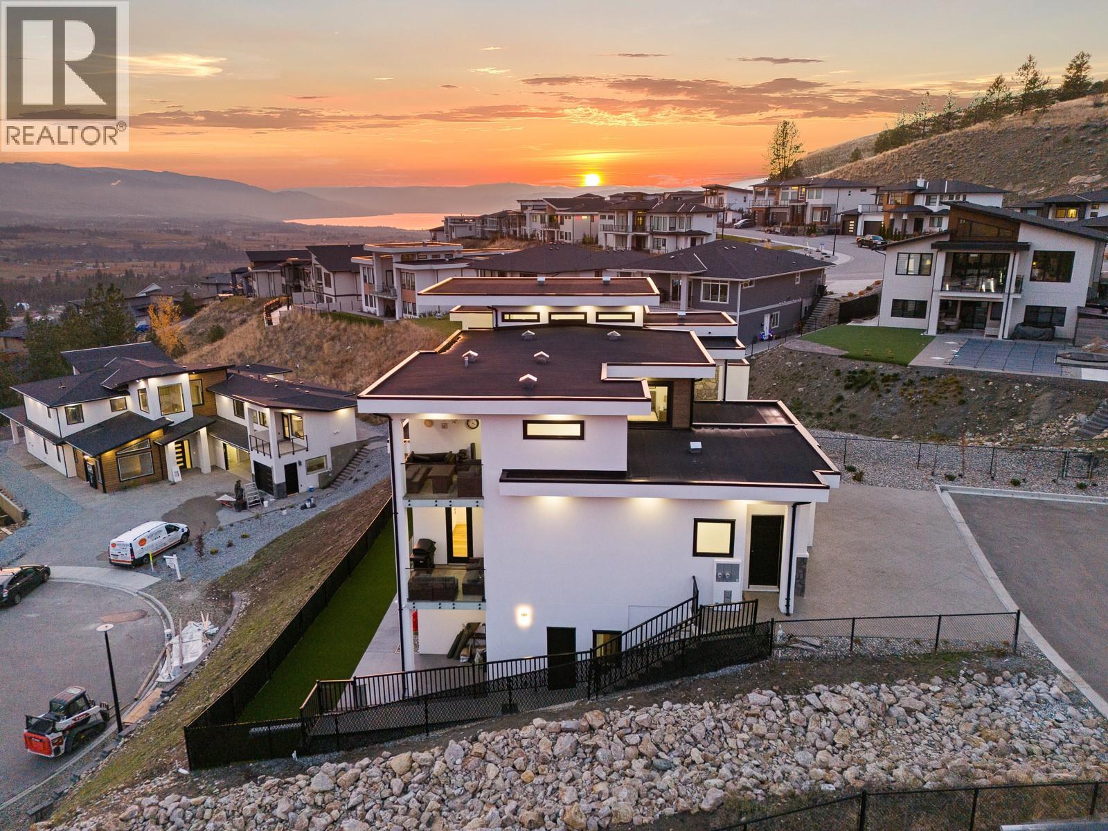 1102 Carnoustie Drive