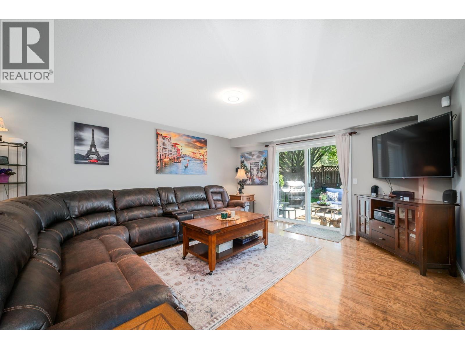 4450 Postill Drive Unit# 8