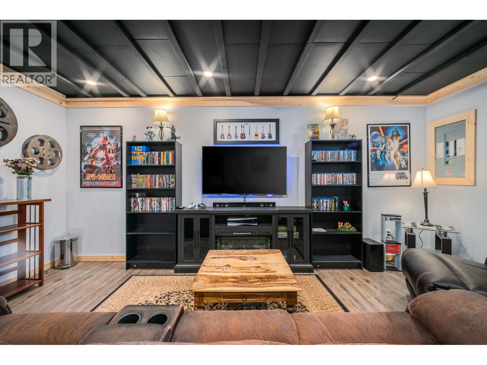 4450 Postill Drive Unit# 8