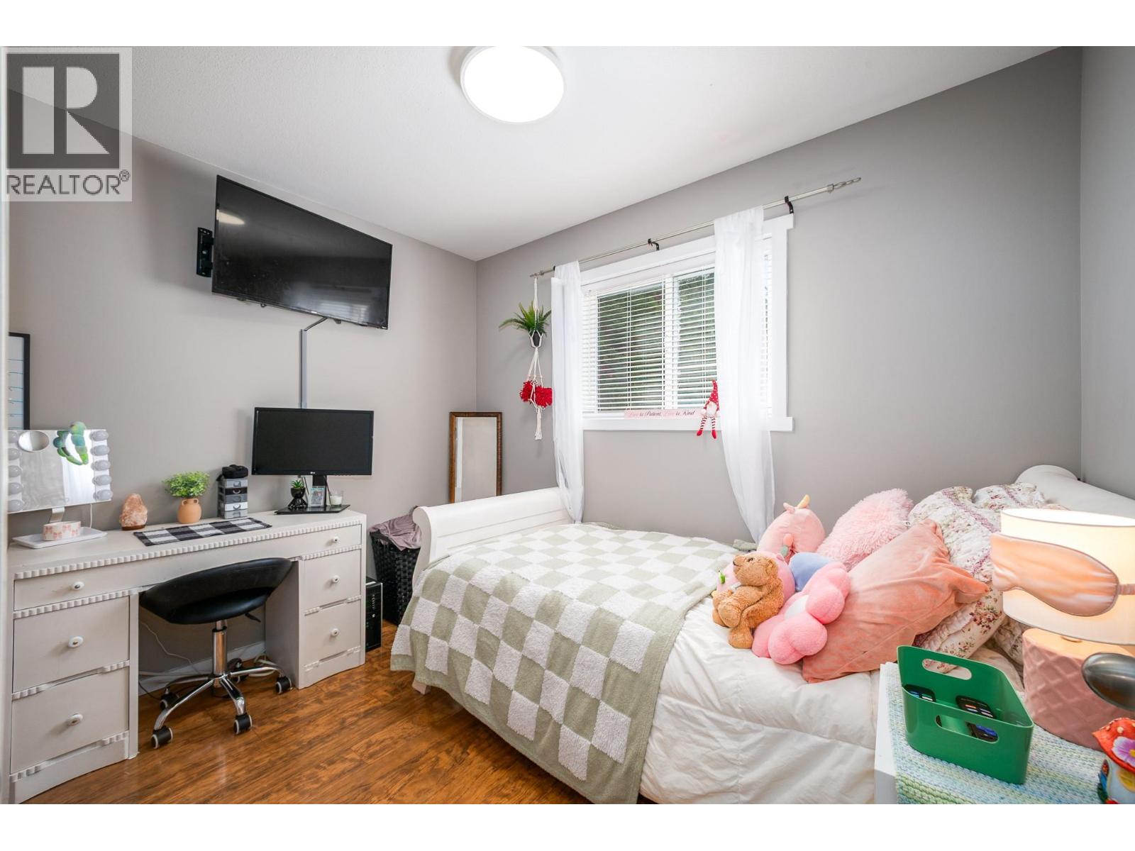 4450 Postill Drive Unit# 8