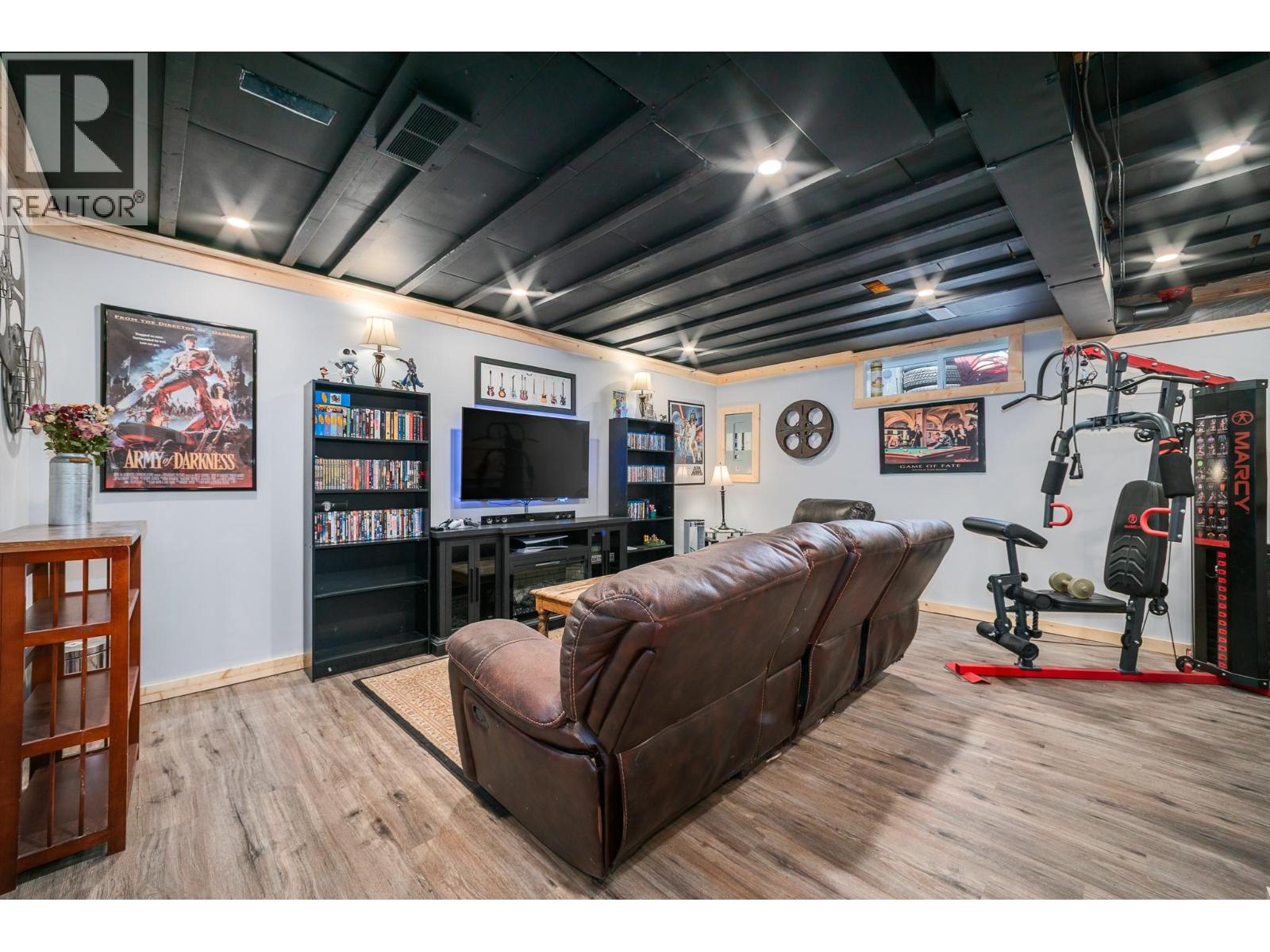 4450 Postill Drive Unit# 8