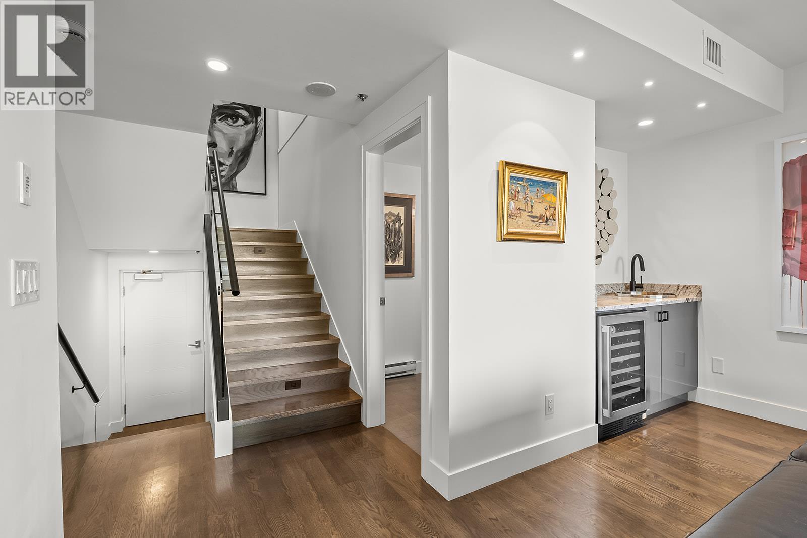 1156 Sunset Drive Unit# 123