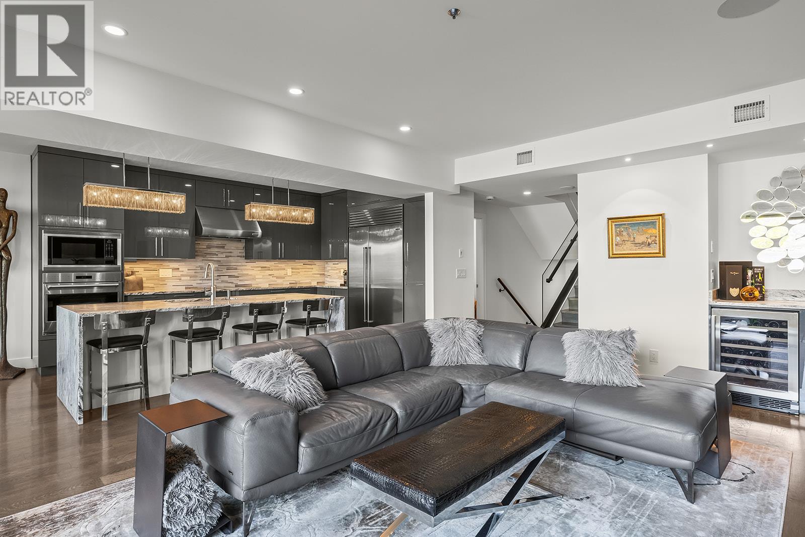 1156 Sunset Drive Unit# 123