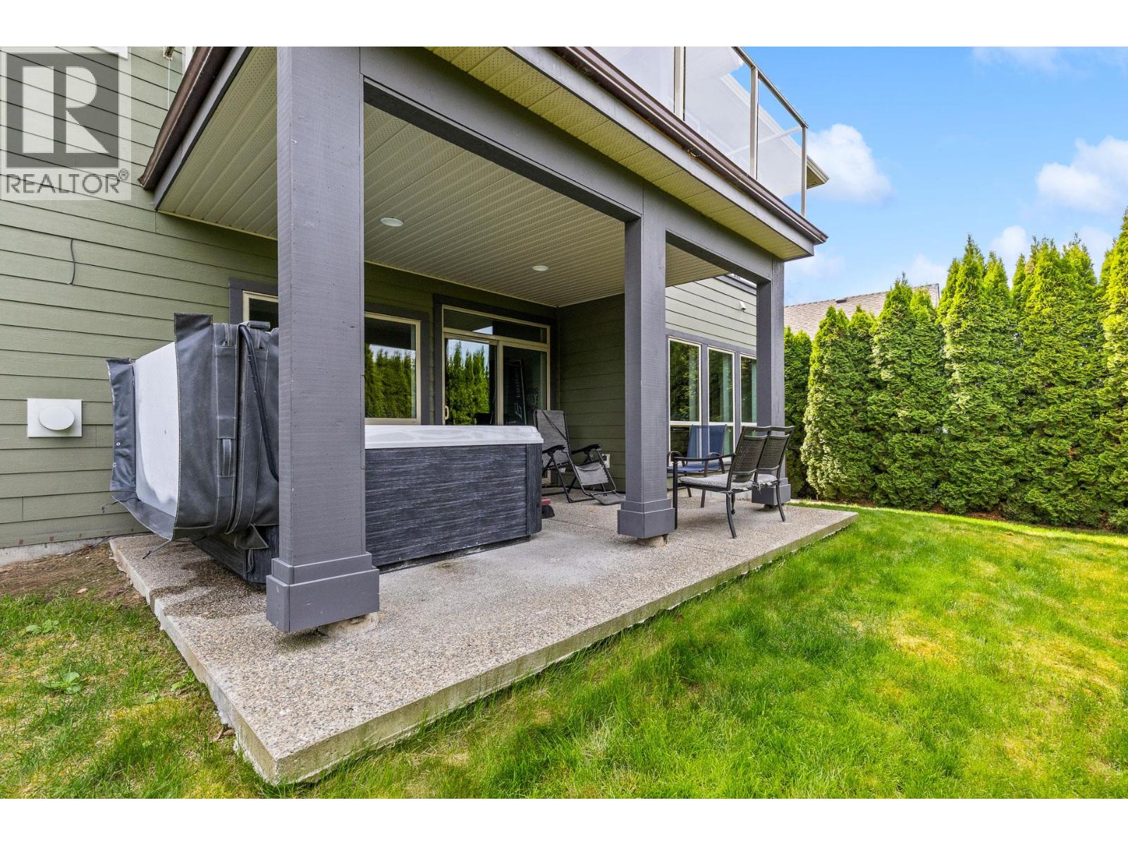 546 Gowen Place