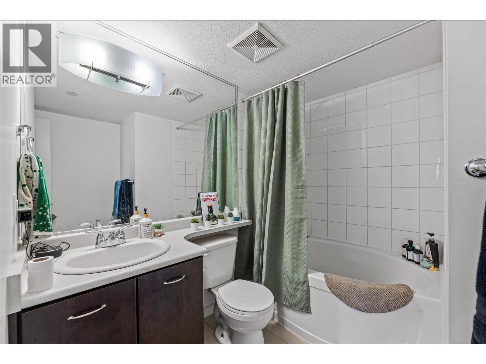 539 Yates Road Unit# 403