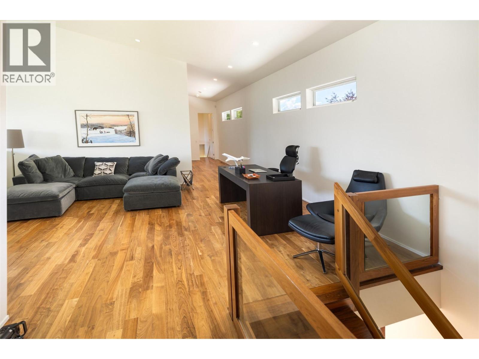 4840 Lakeshore Road