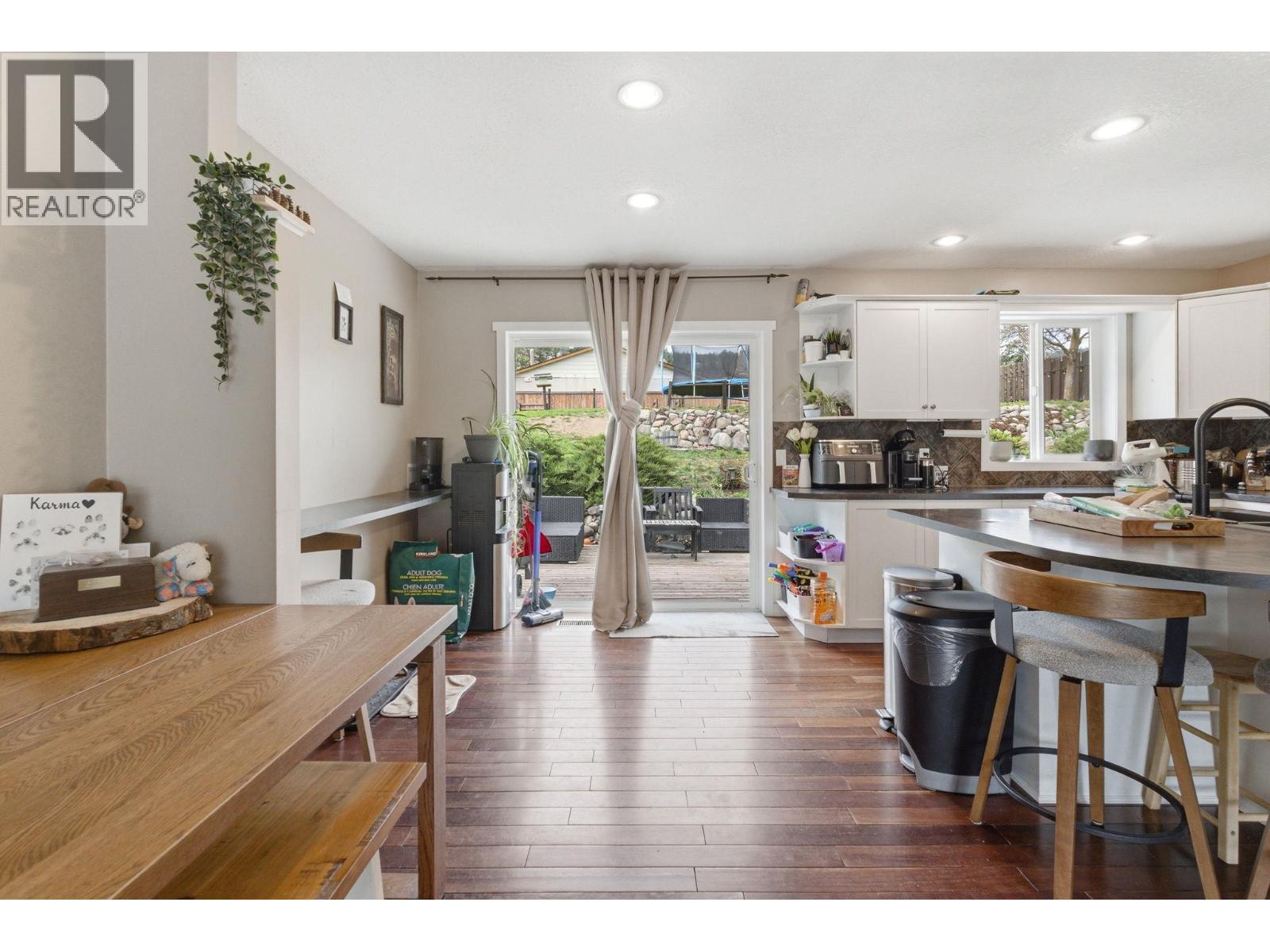 3472 Parklane Road
