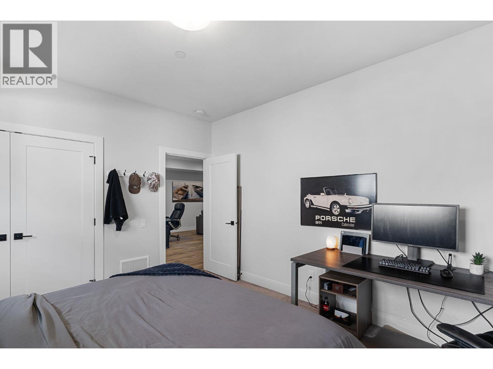10100 Tyndall Road Unit# 13