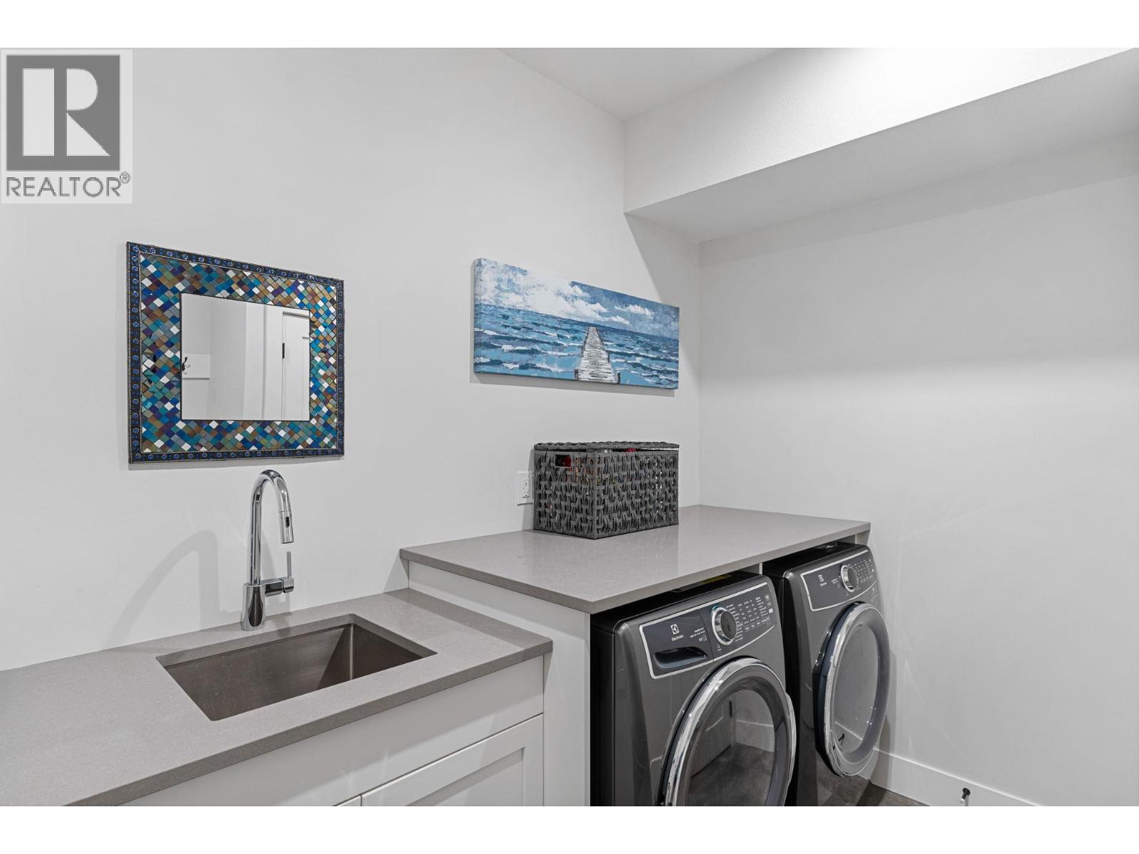 10100 Tyndall Road Unit# 13