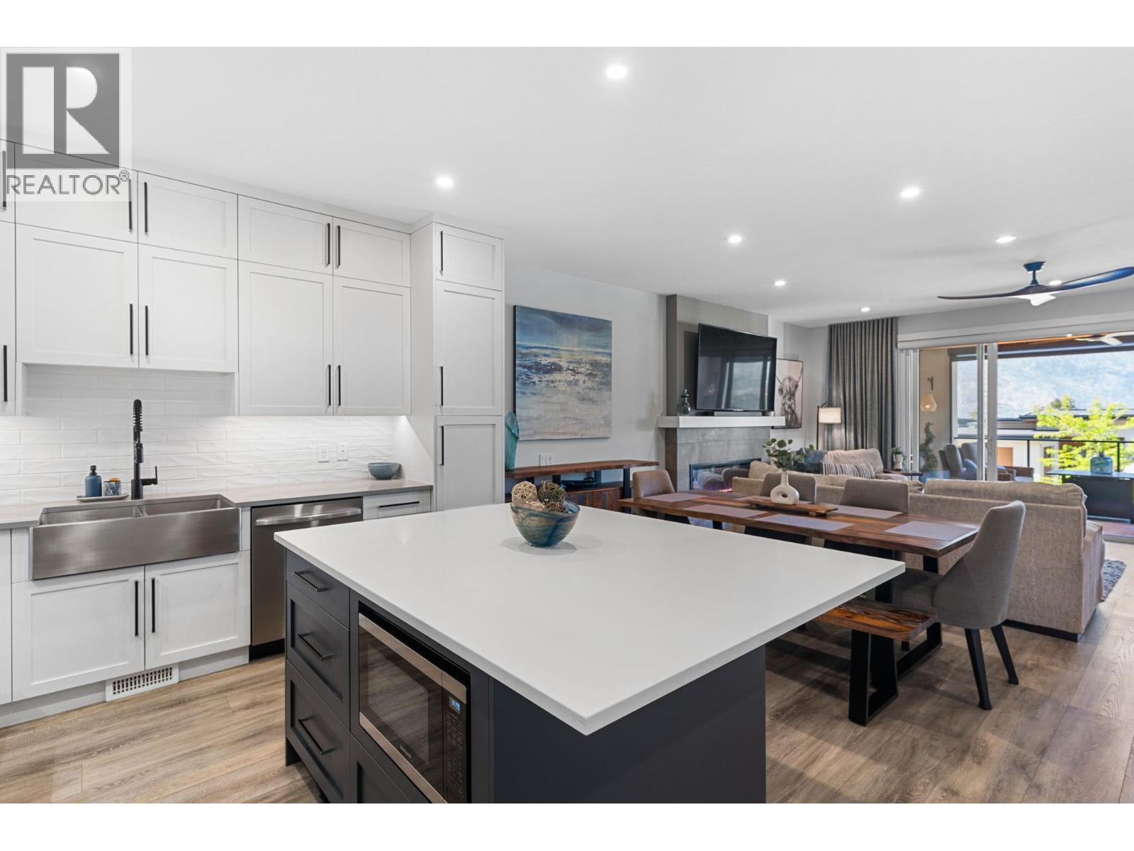 10100 Tyndall Road Unit# 13