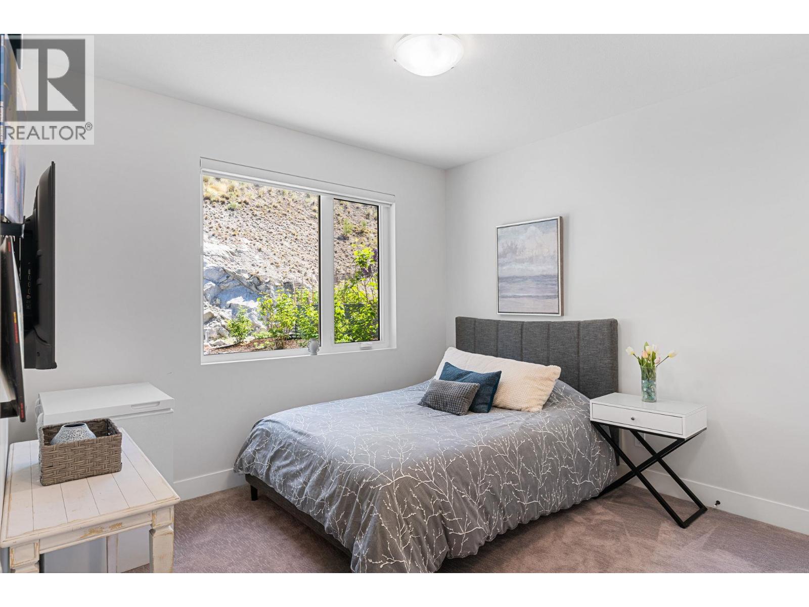 10100 Tyndall Road Unit# 13