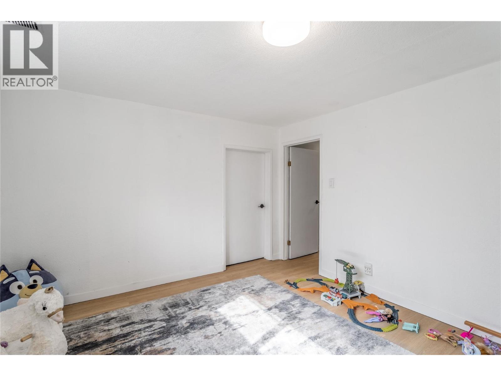 460 Eldorado Road