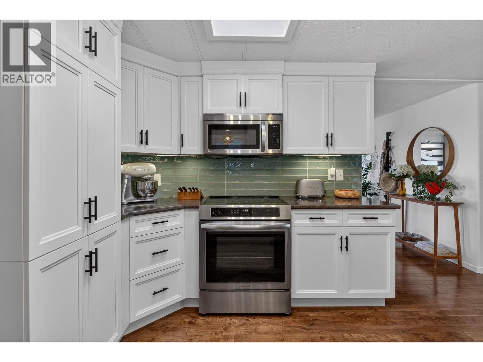 1880 Old Boucherie Road Unit# 137
