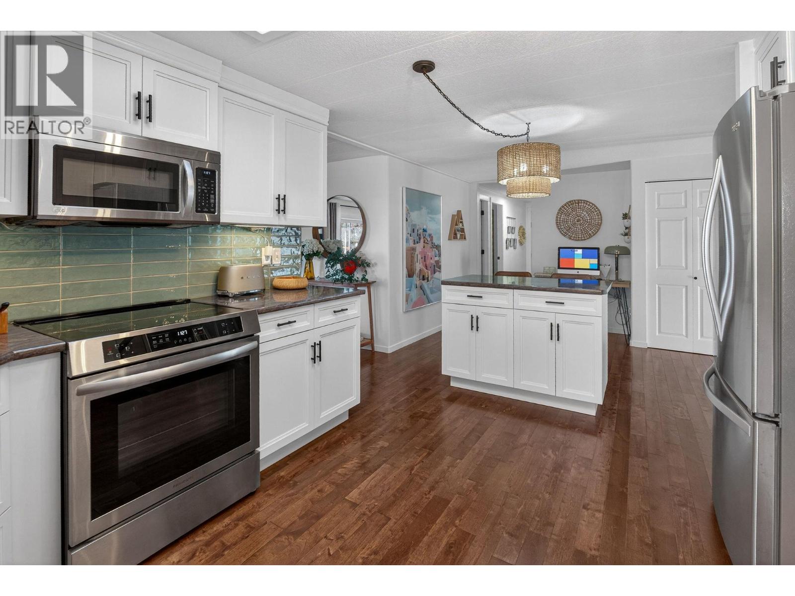 1880 Old Boucherie Road Unit# 137