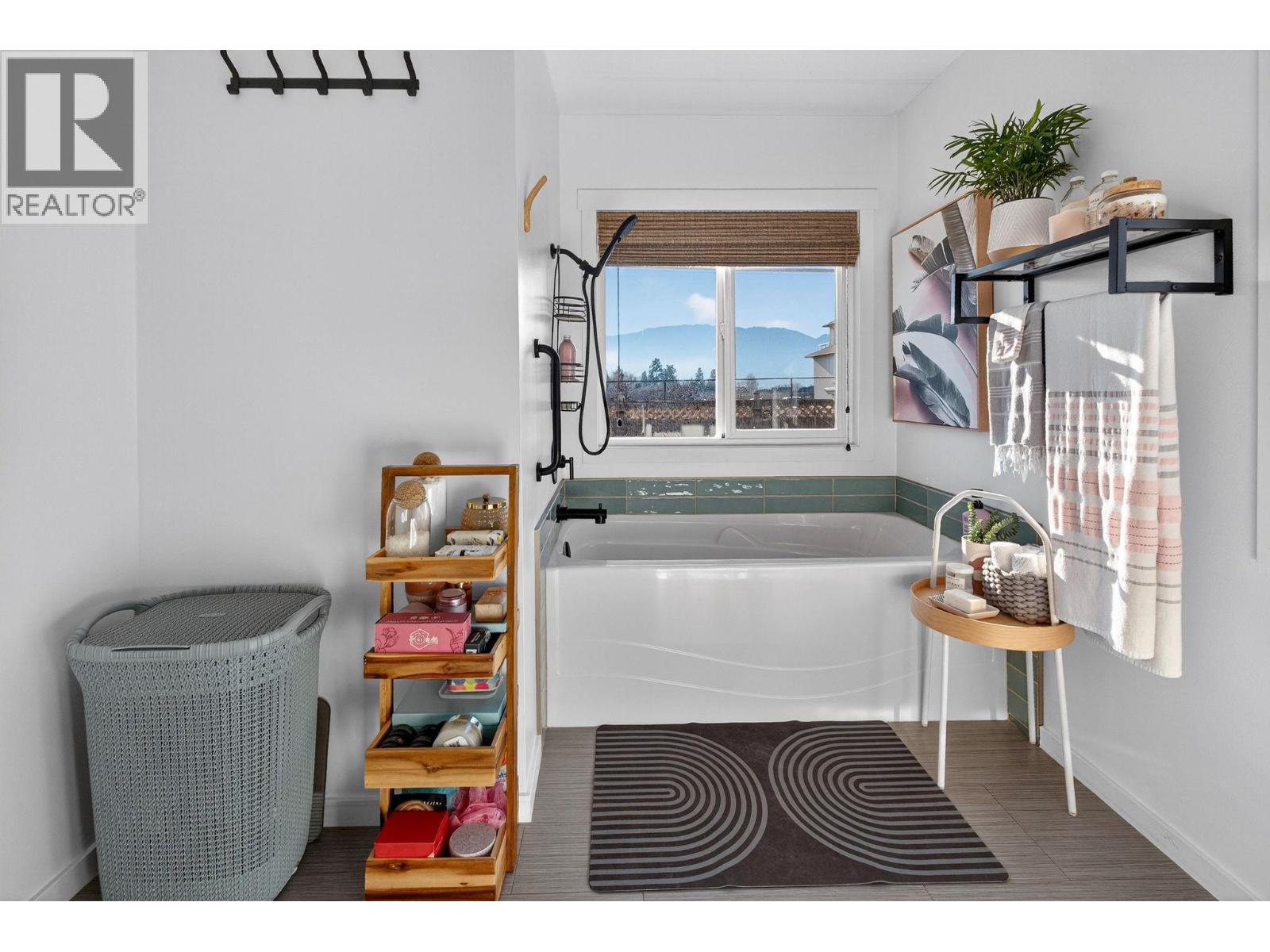 1880 Old Boucherie Road Unit# 137