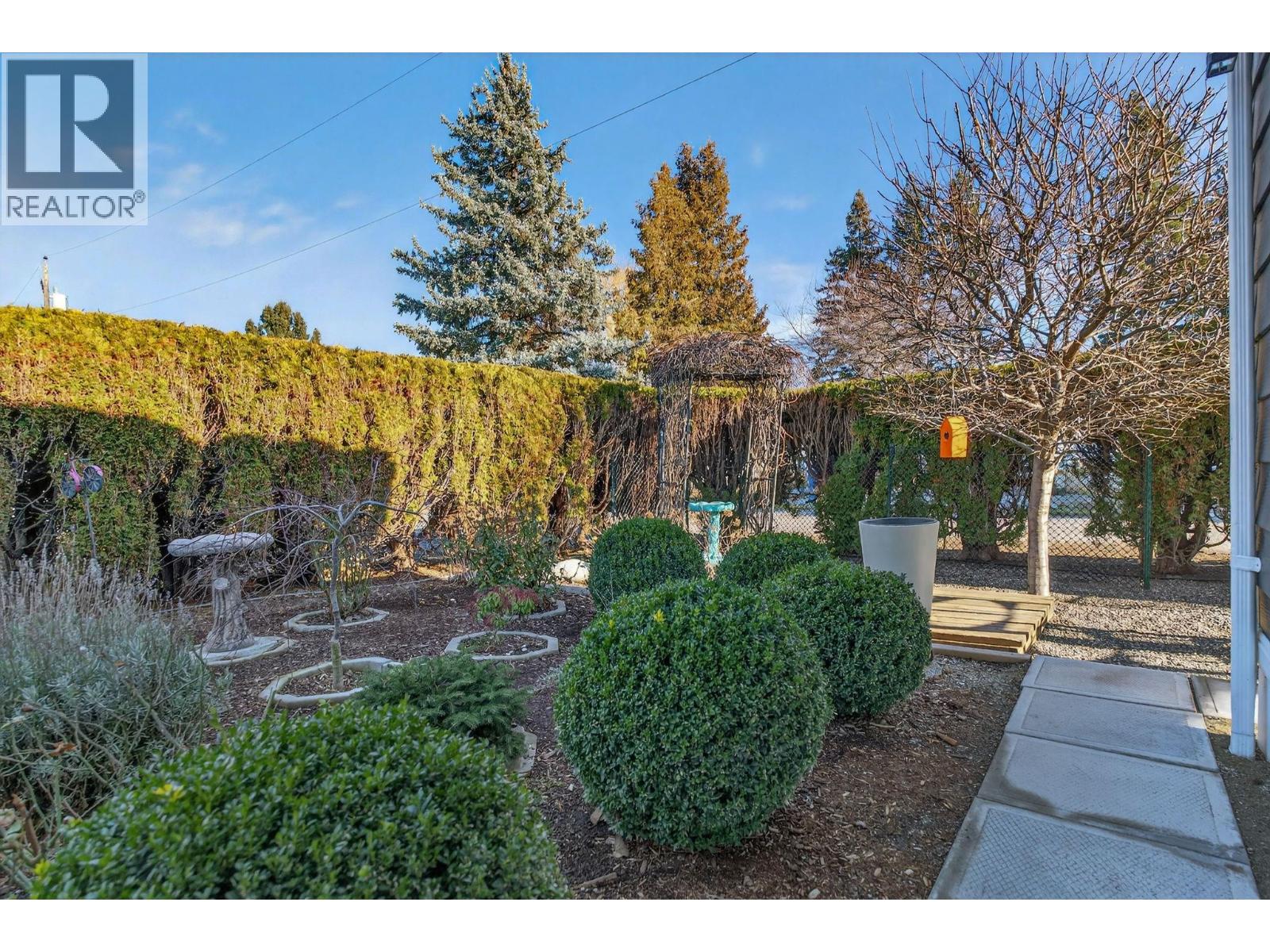 1880 Old Boucherie Road Unit# 137