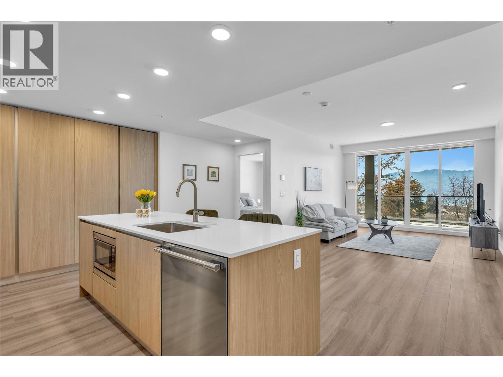 2760 Olalla Road Unit# 206