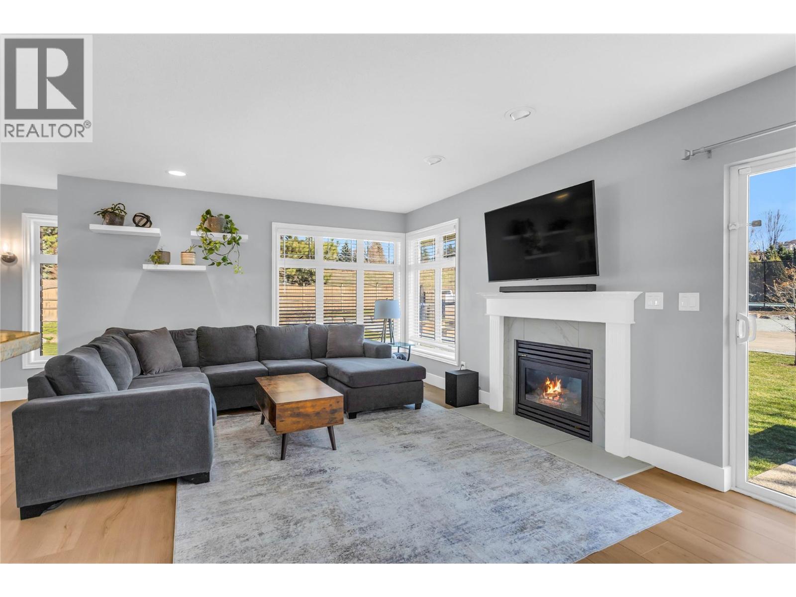 3350 Larkspur Court