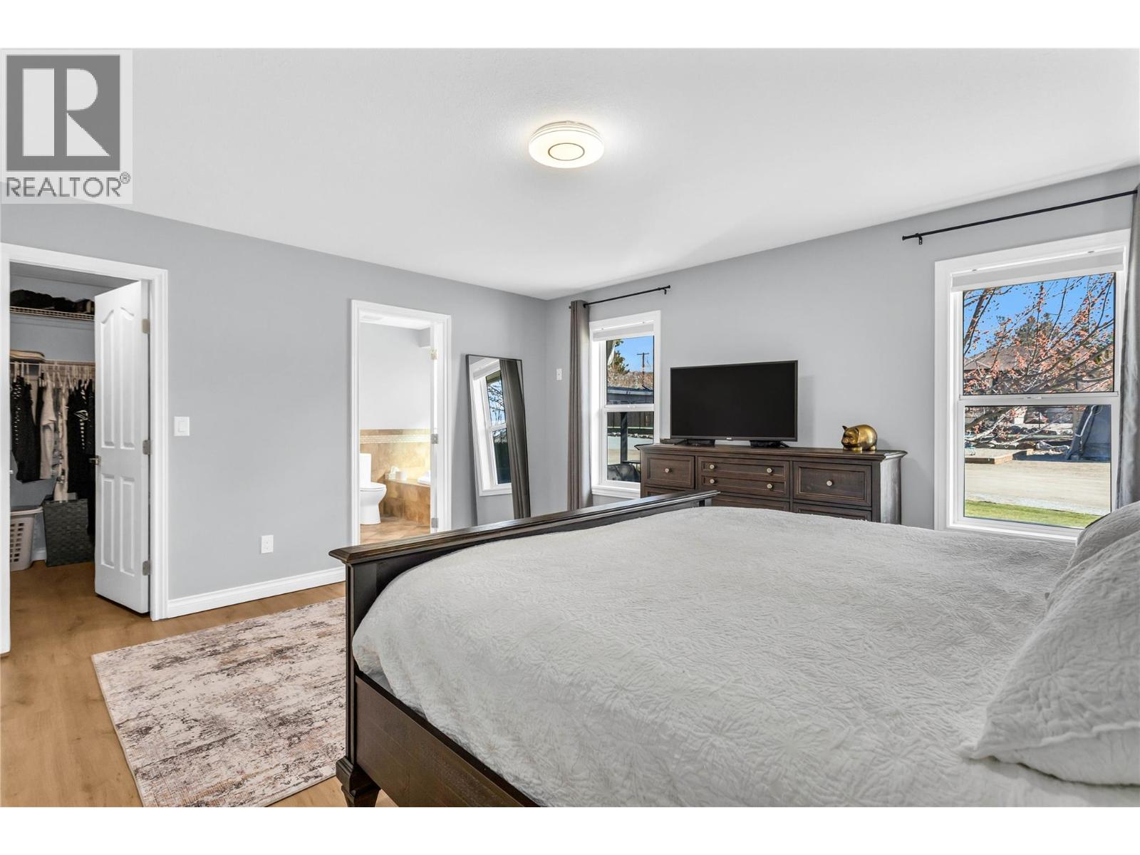 3350 Larkspur Court