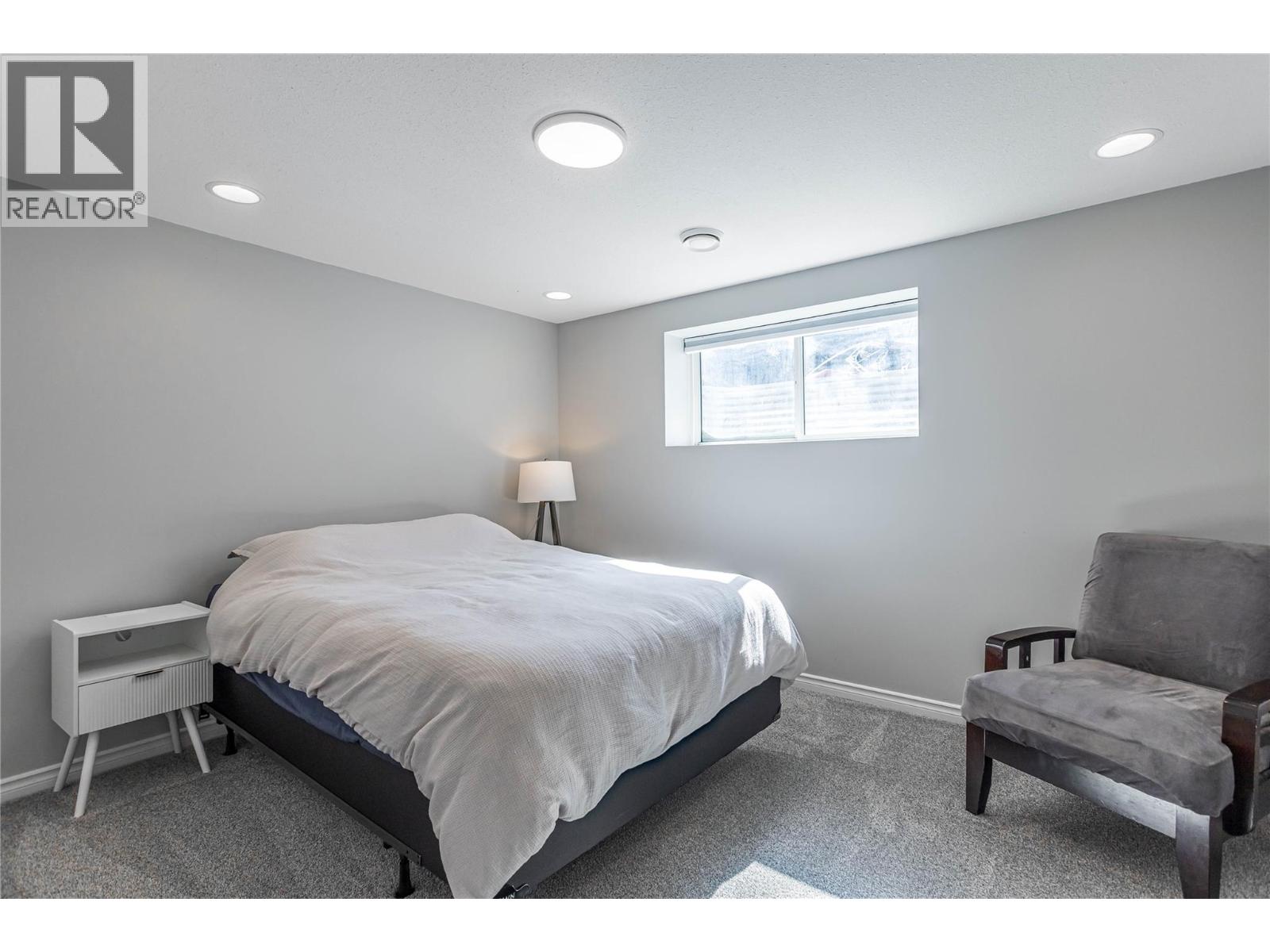 3350 Larkspur Court