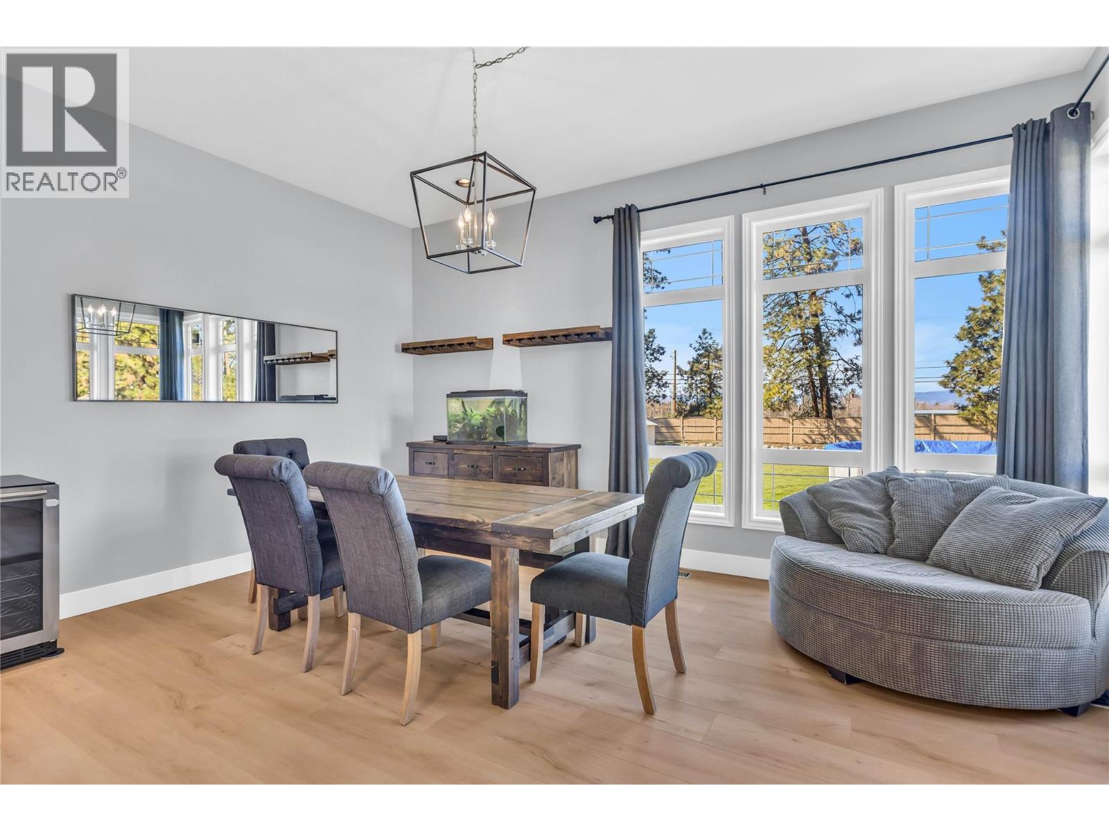 3350 Larkspur Court