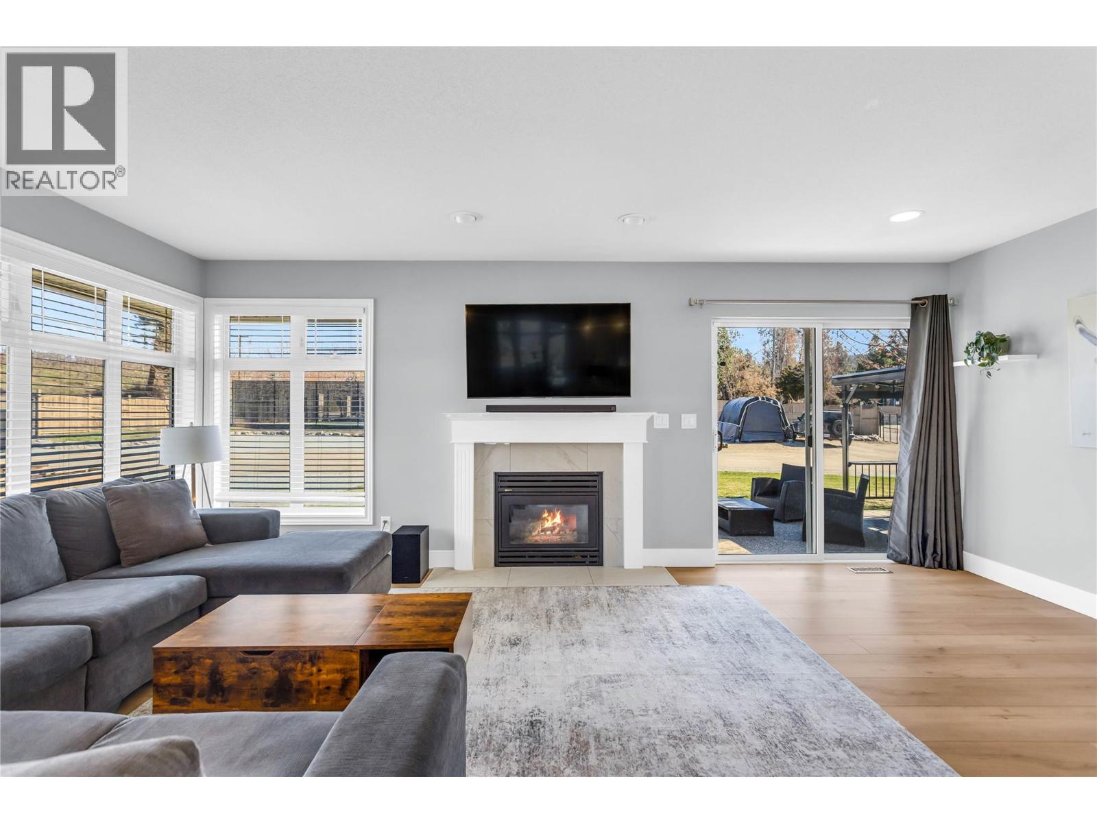 3350 Larkspur Court