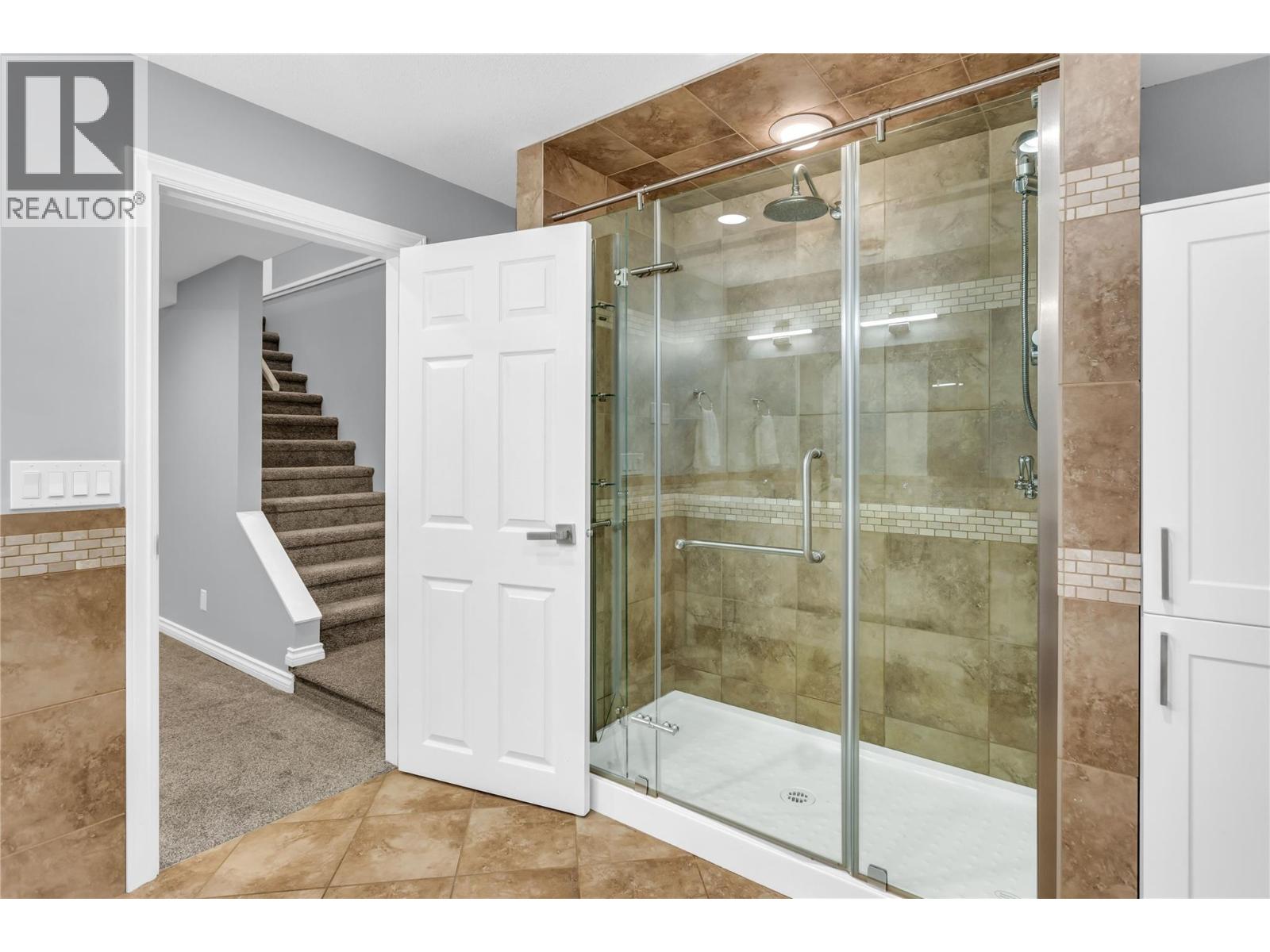 3350 Larkspur Court
