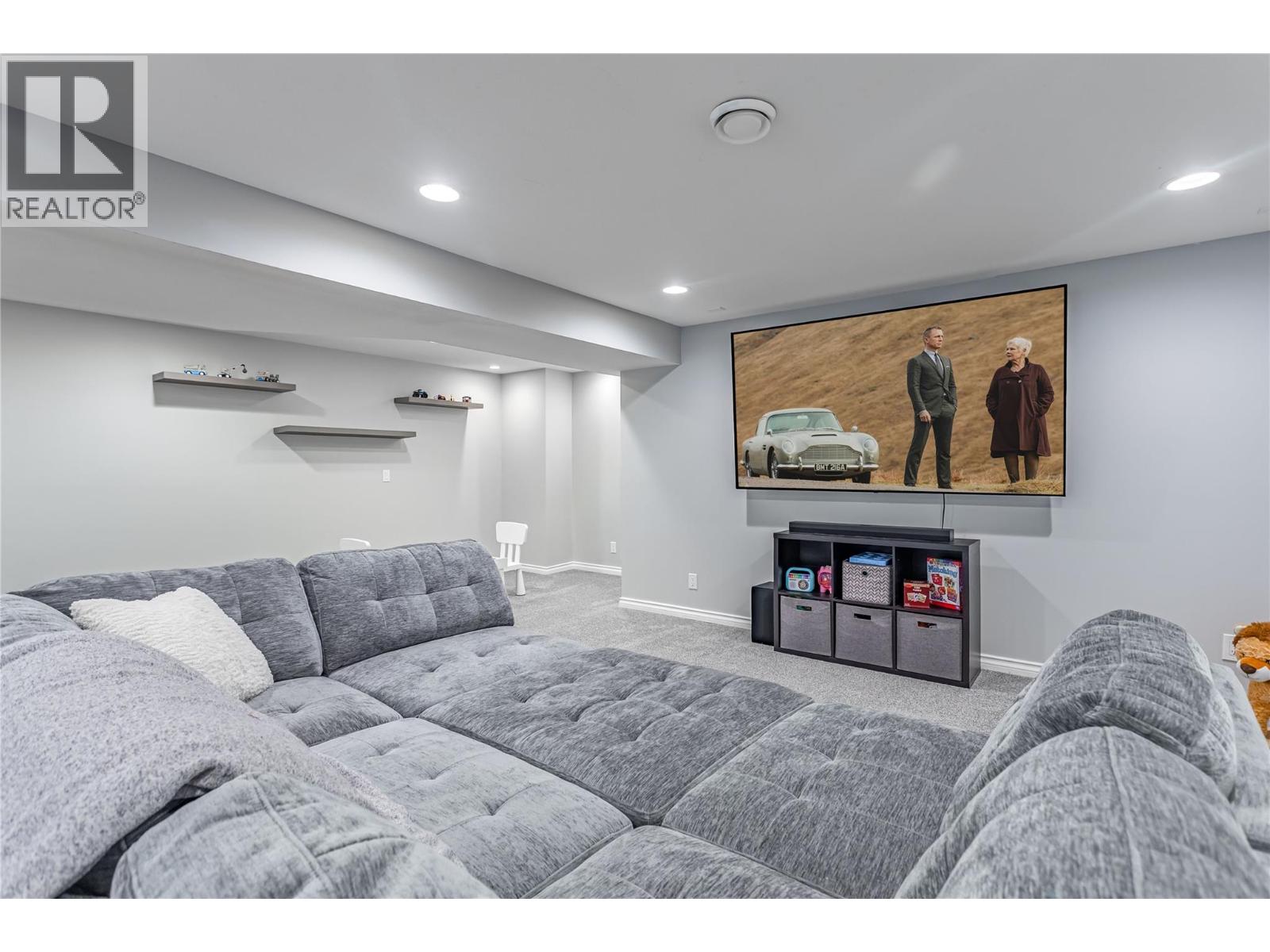 3350 Larkspur Court