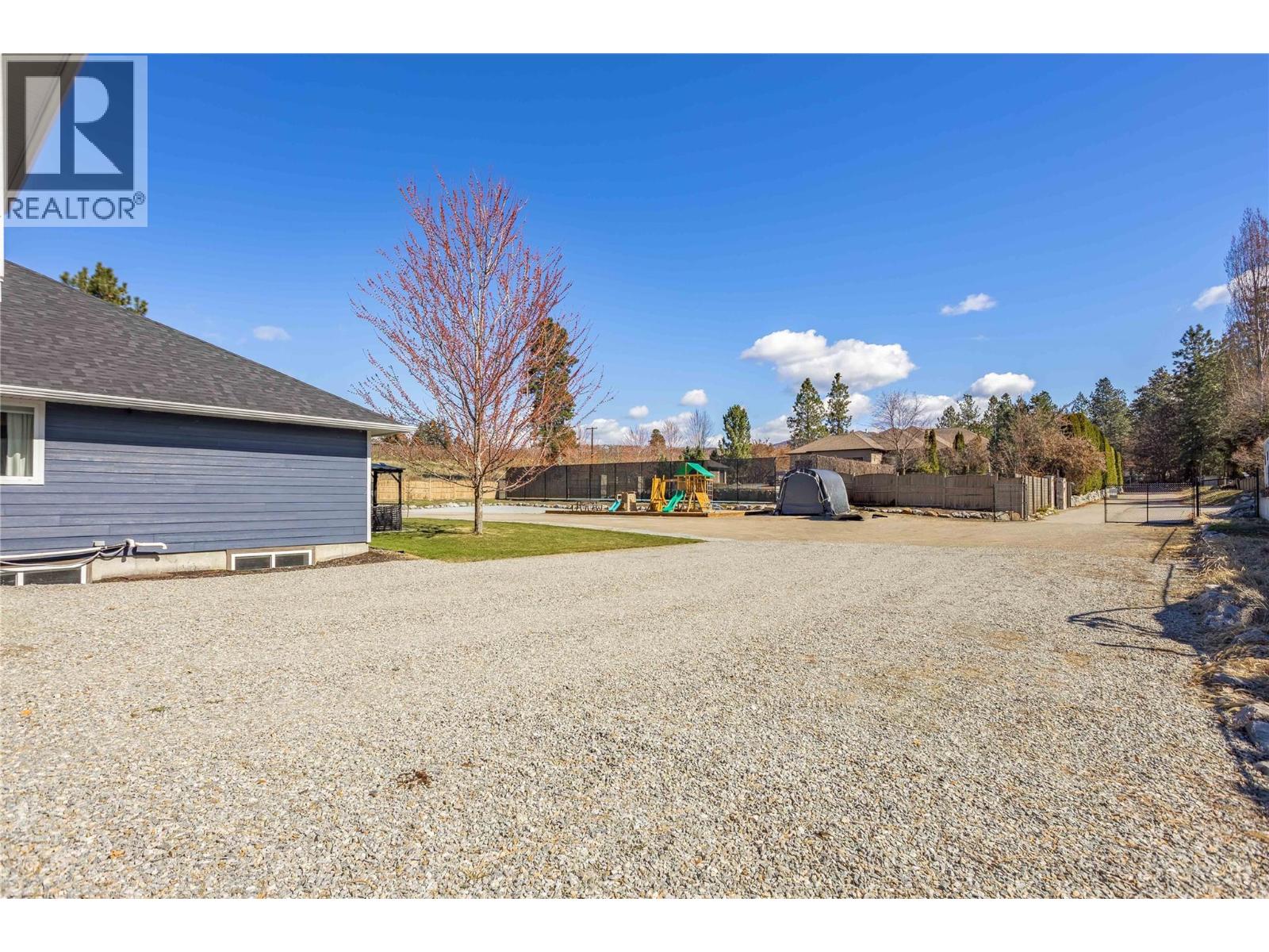 3350 Larkspur Court