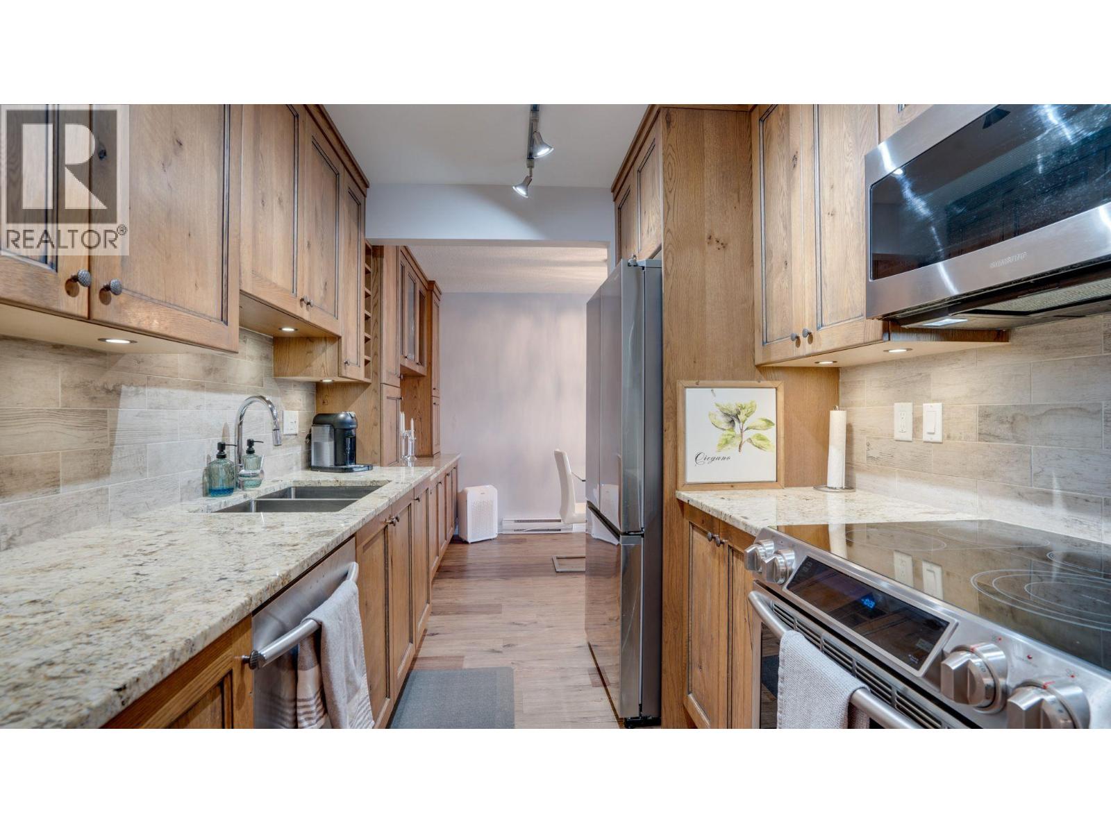 575 Sutherland Avenue Unit# 222