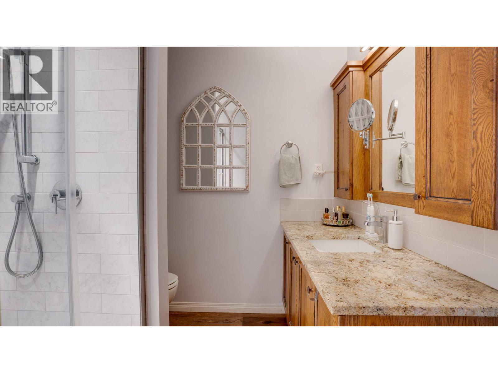 575 Sutherland Avenue Unit# 222
