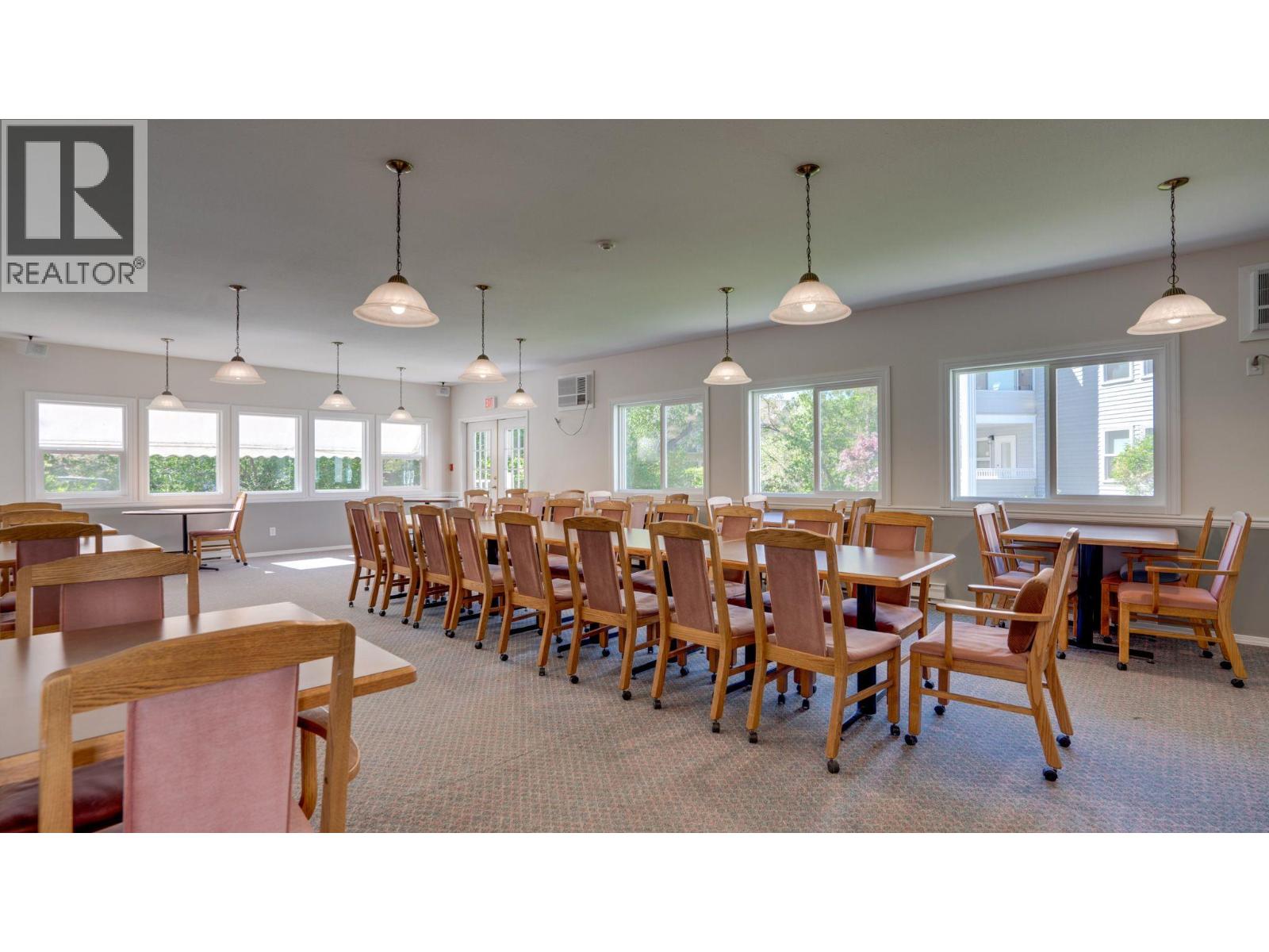 575 Sutherland Avenue Unit# 222