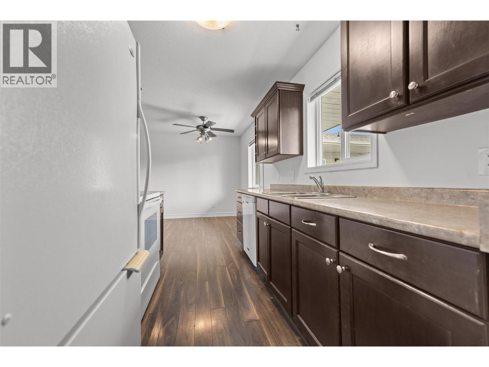 135 Woods Road Unit# 201