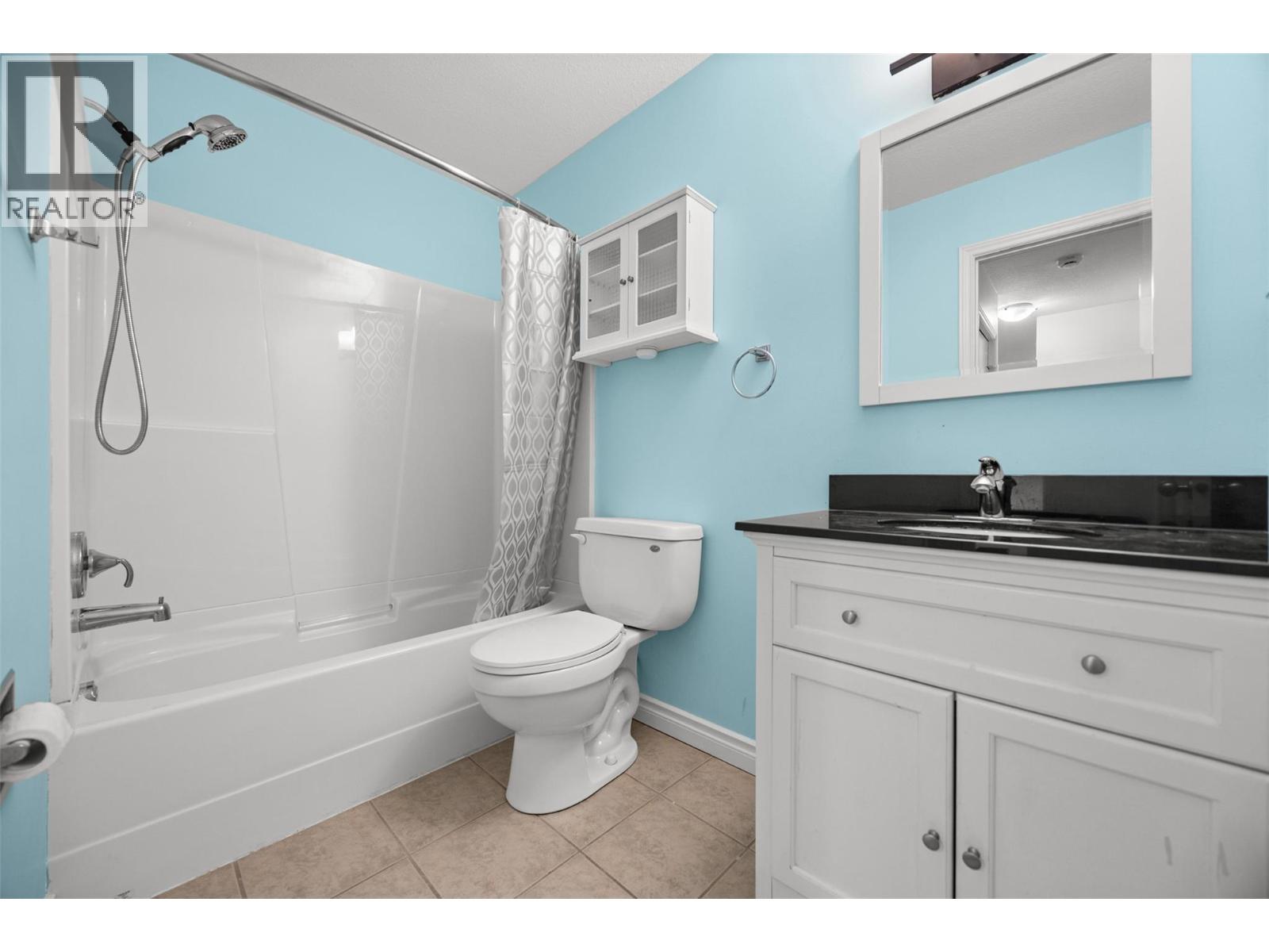 135 Woods Road Unit# 201
