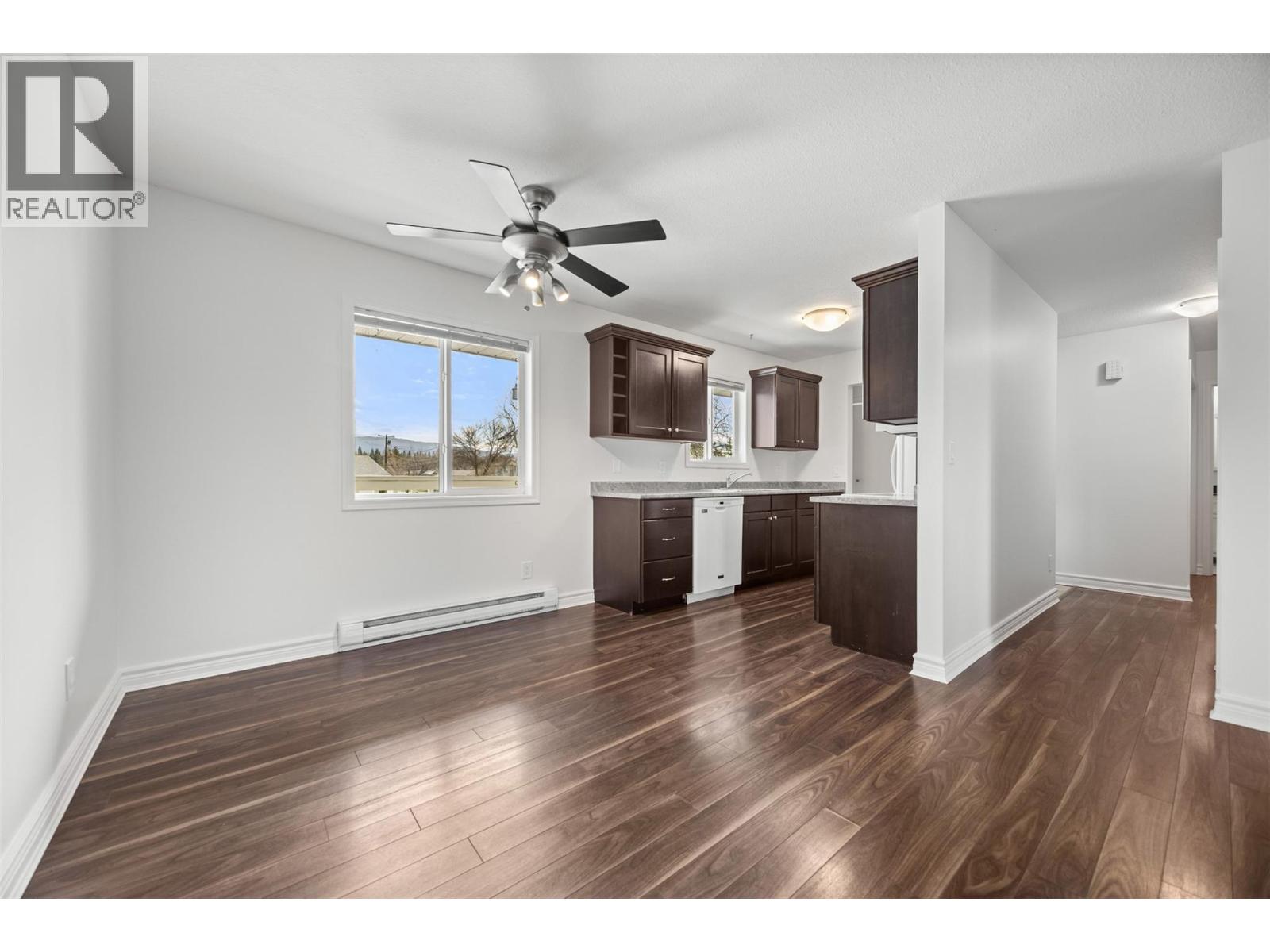 135 Woods Road Unit# 201