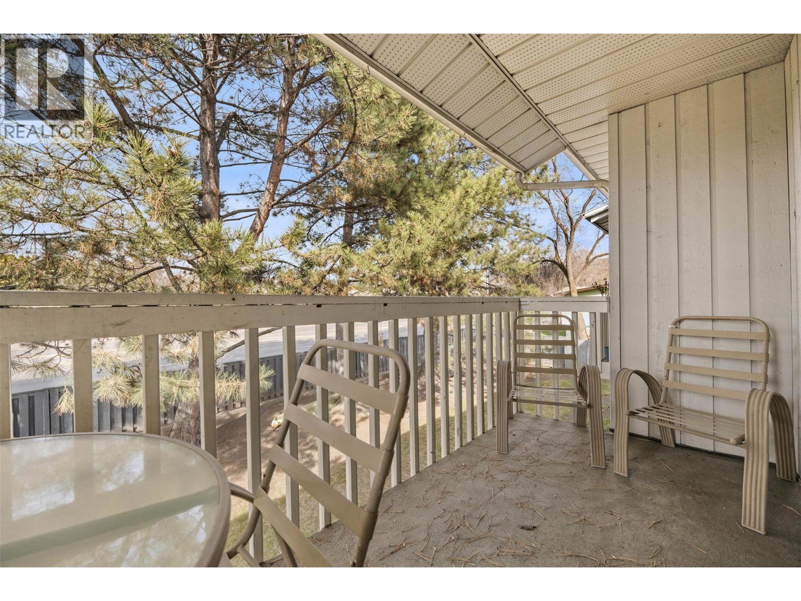 135 Woods Road Unit# 201