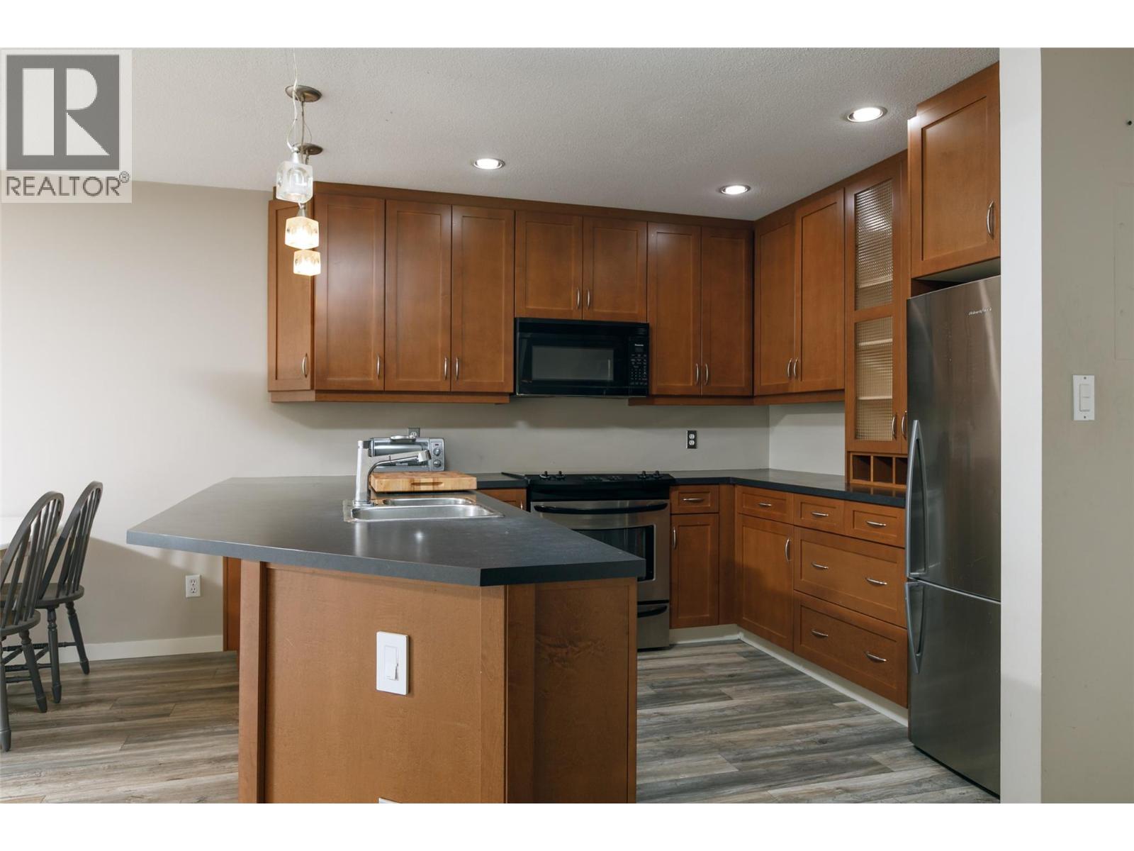 400 Sutton Crescent Unit# 313