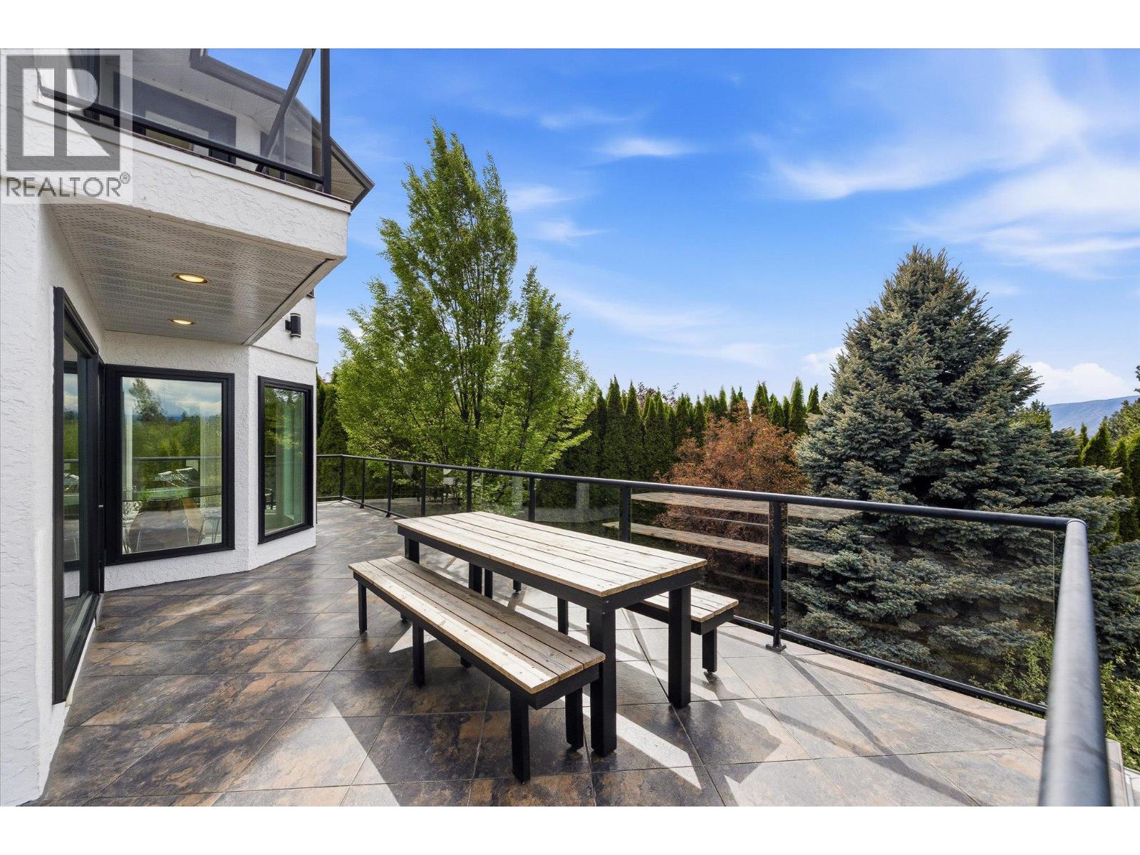 4350 Bedford Lane