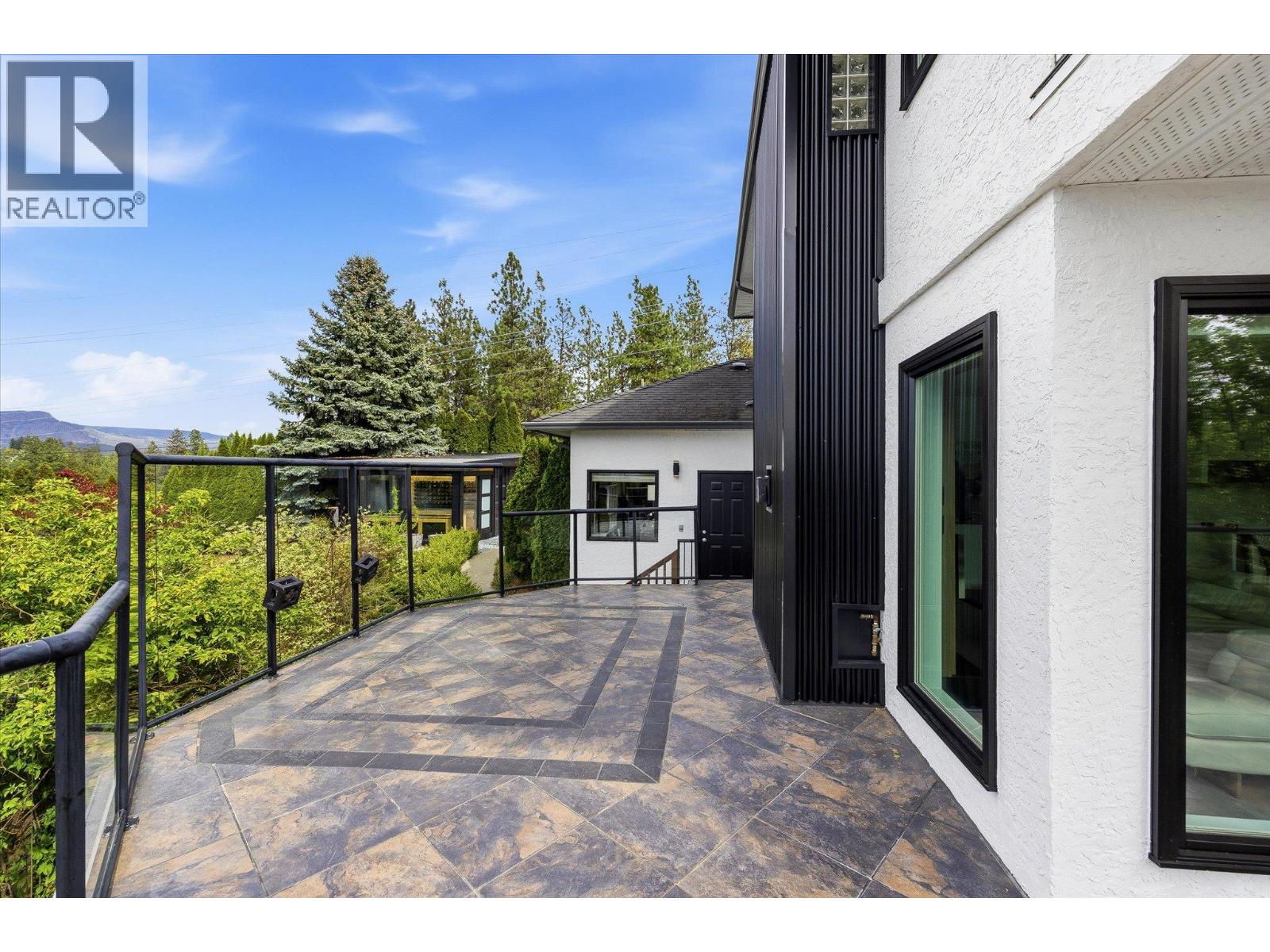 4350 Bedford Lane