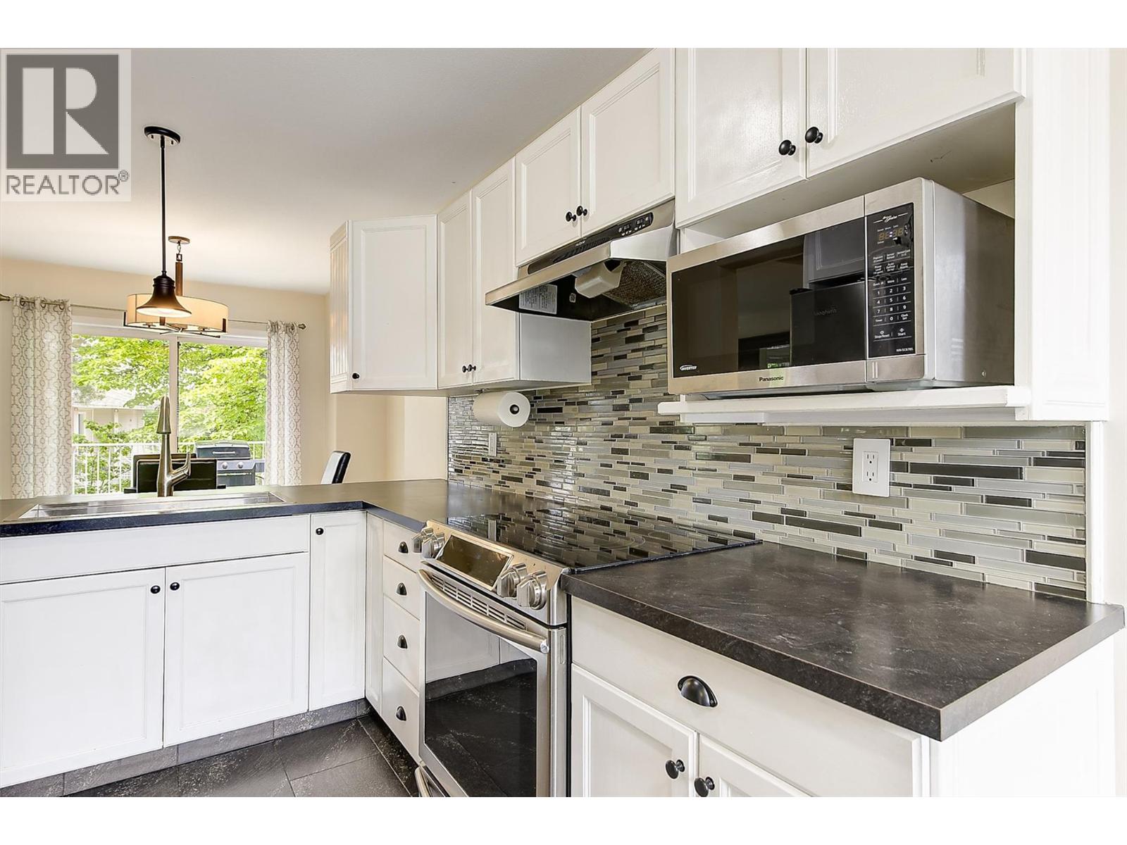 133 Wyndham Crescent Unit# 110