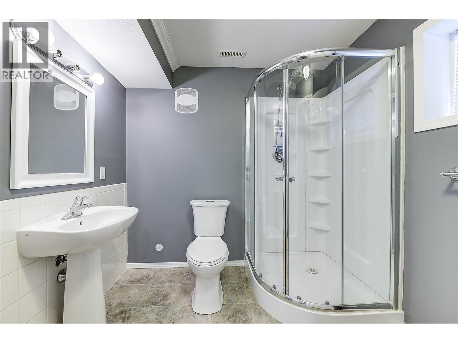 133 Wyndham Crescent Unit# 110