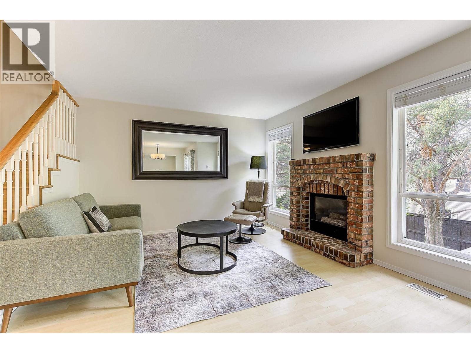 133 Wyndham Crescent Unit# 110