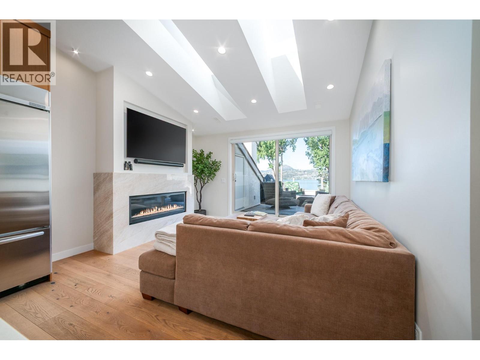 2900 Abbott Street Unit# 309