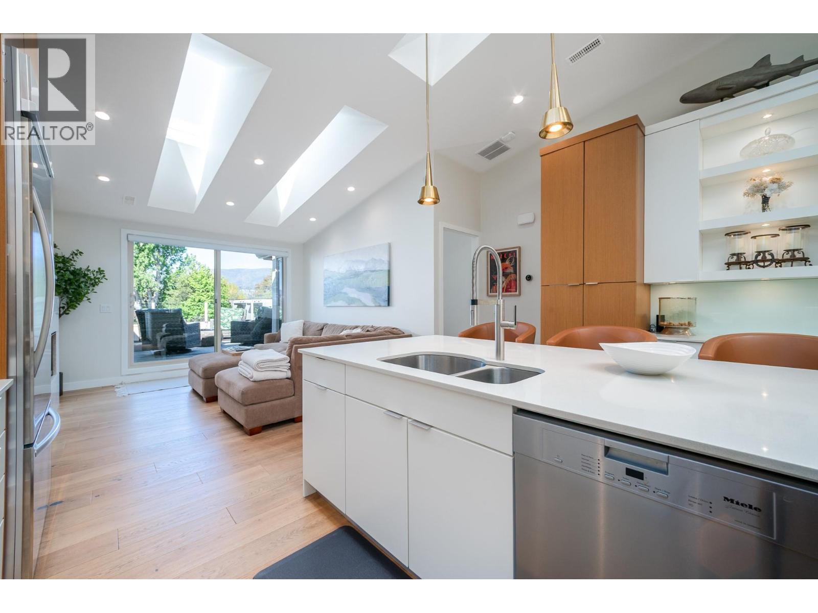 2900 Abbott Street Unit# 309